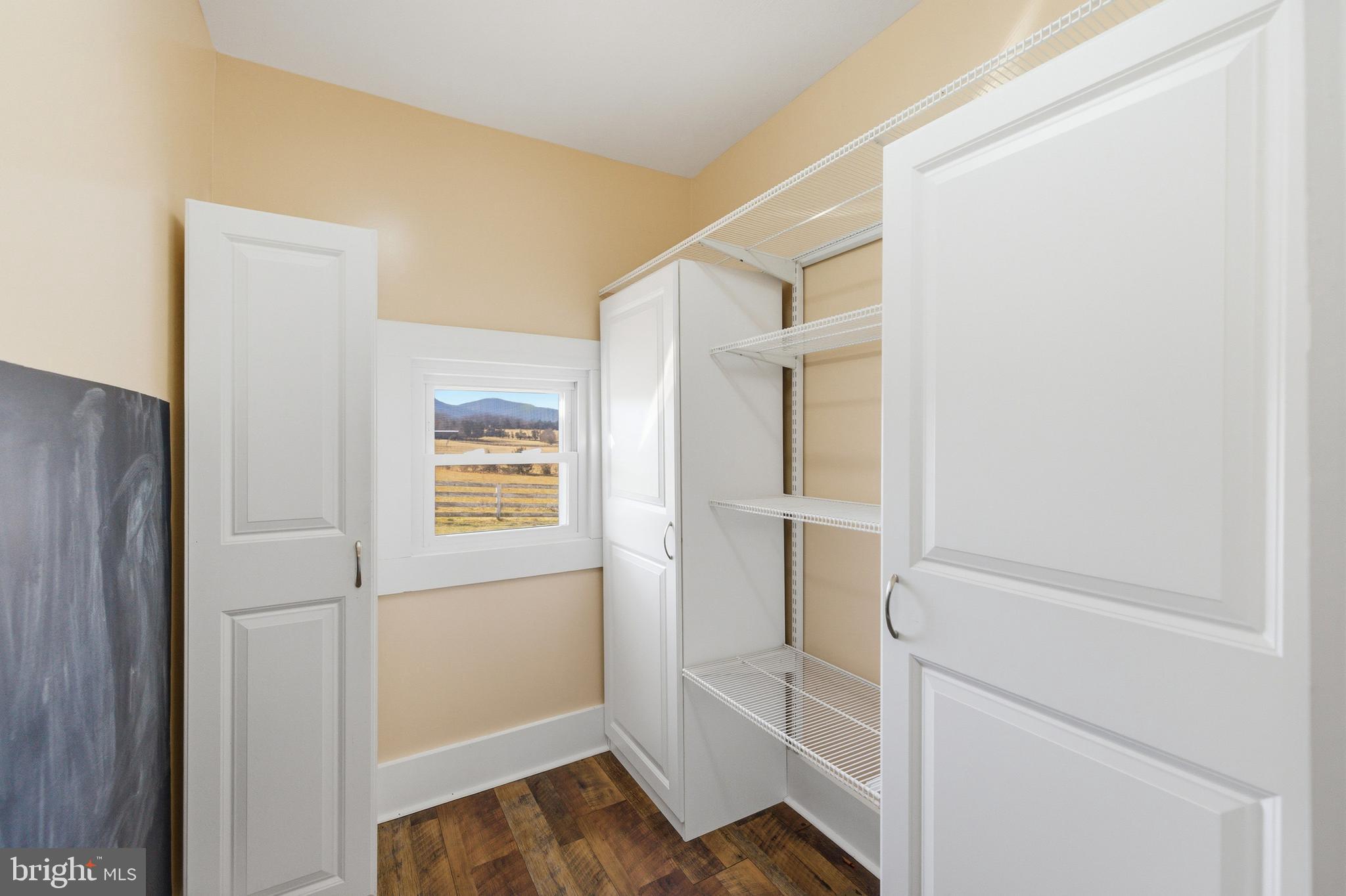 SCENIC VIEW ESTATES - Residential