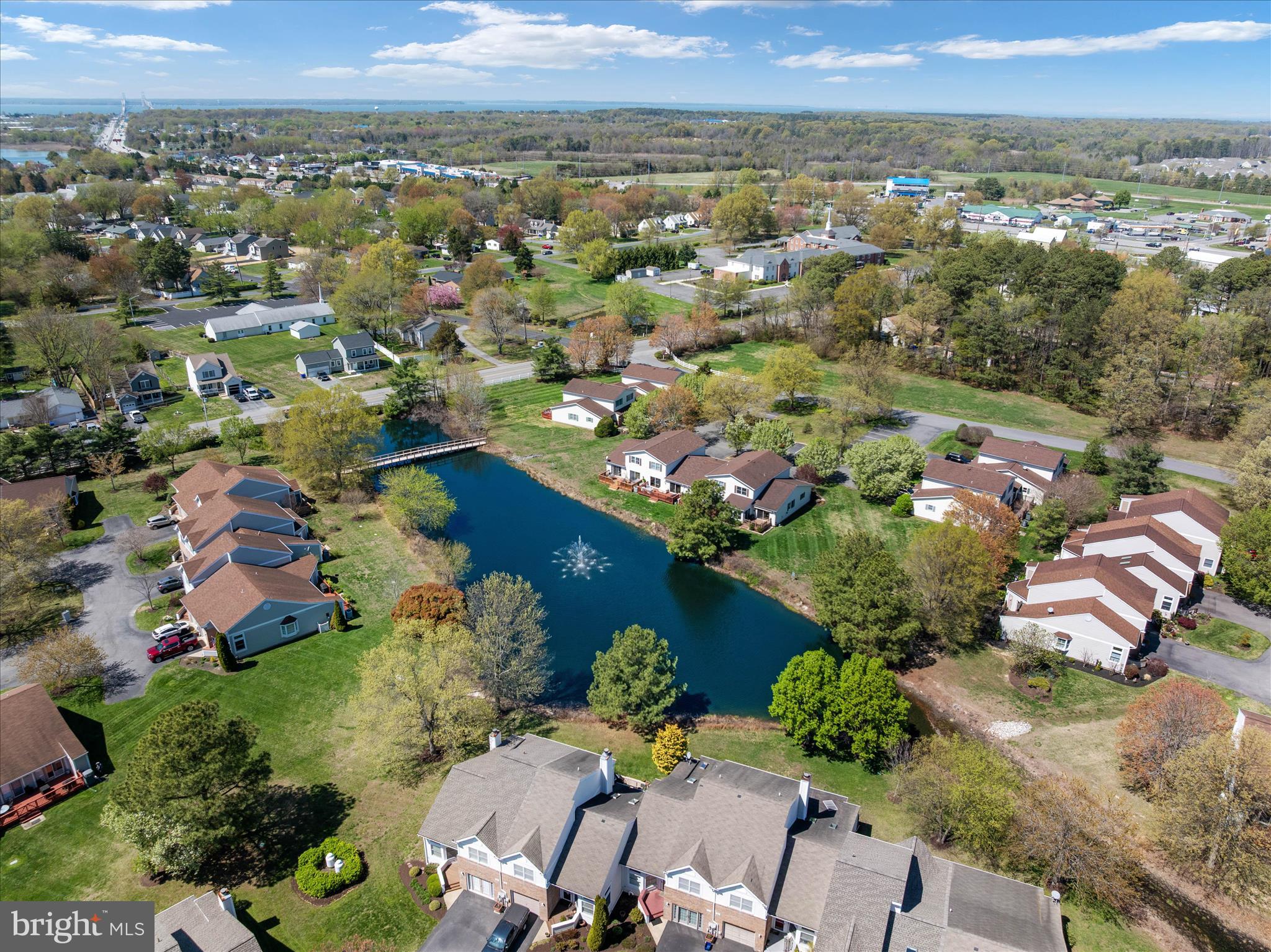 BRIDGEPOINTE - Residential