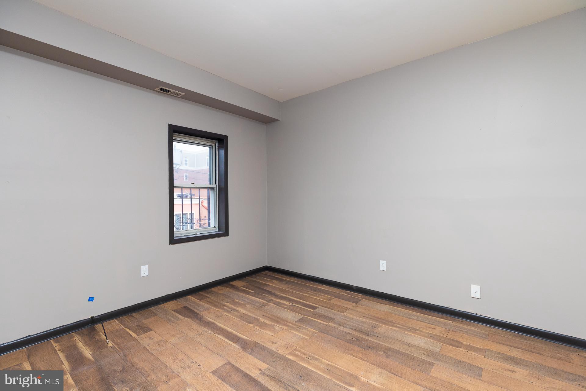 FELLS POINT HISTORIC DISTRICT - Residential Lease
