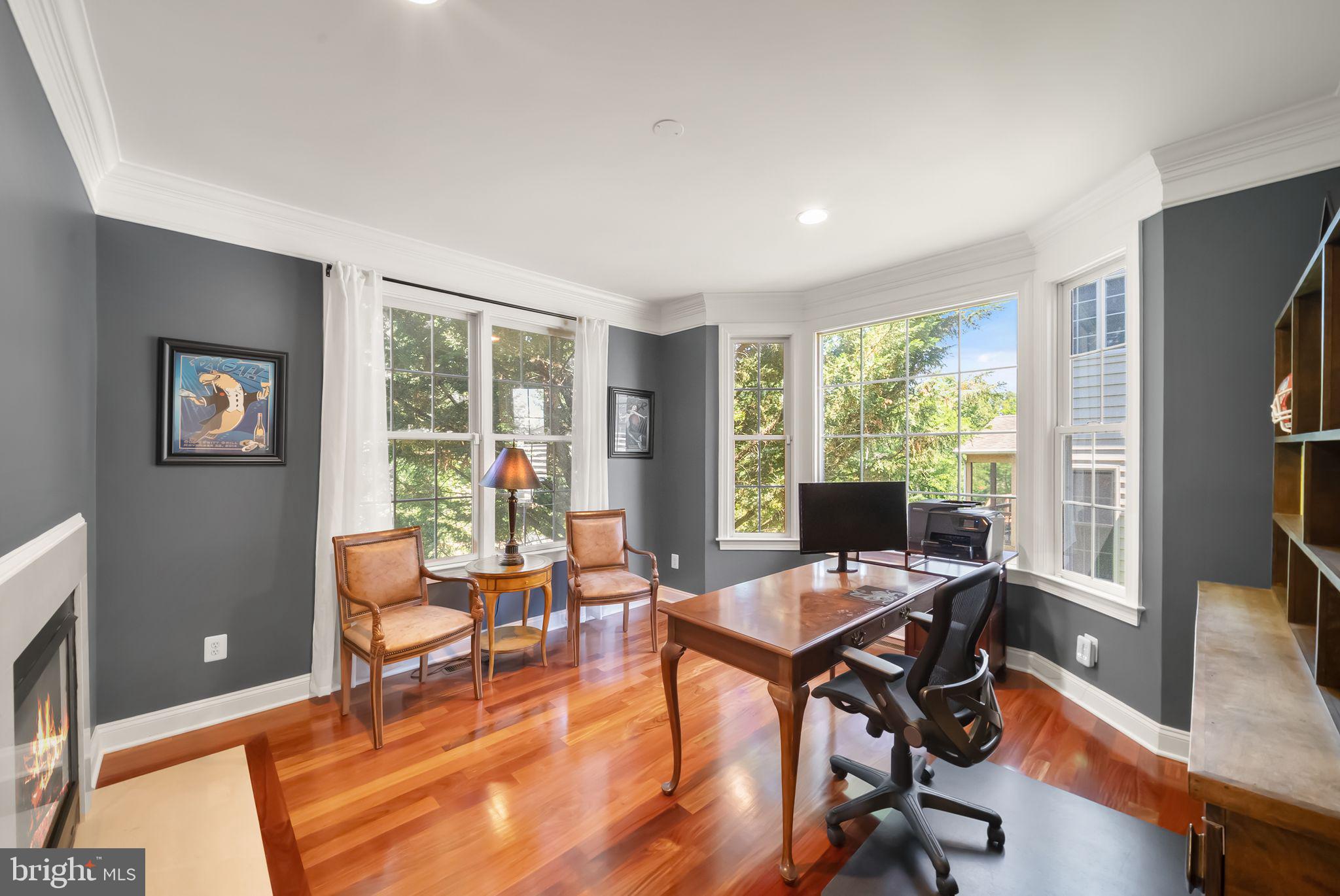 LANSDOWNE ON THE POTOMAC - Residential