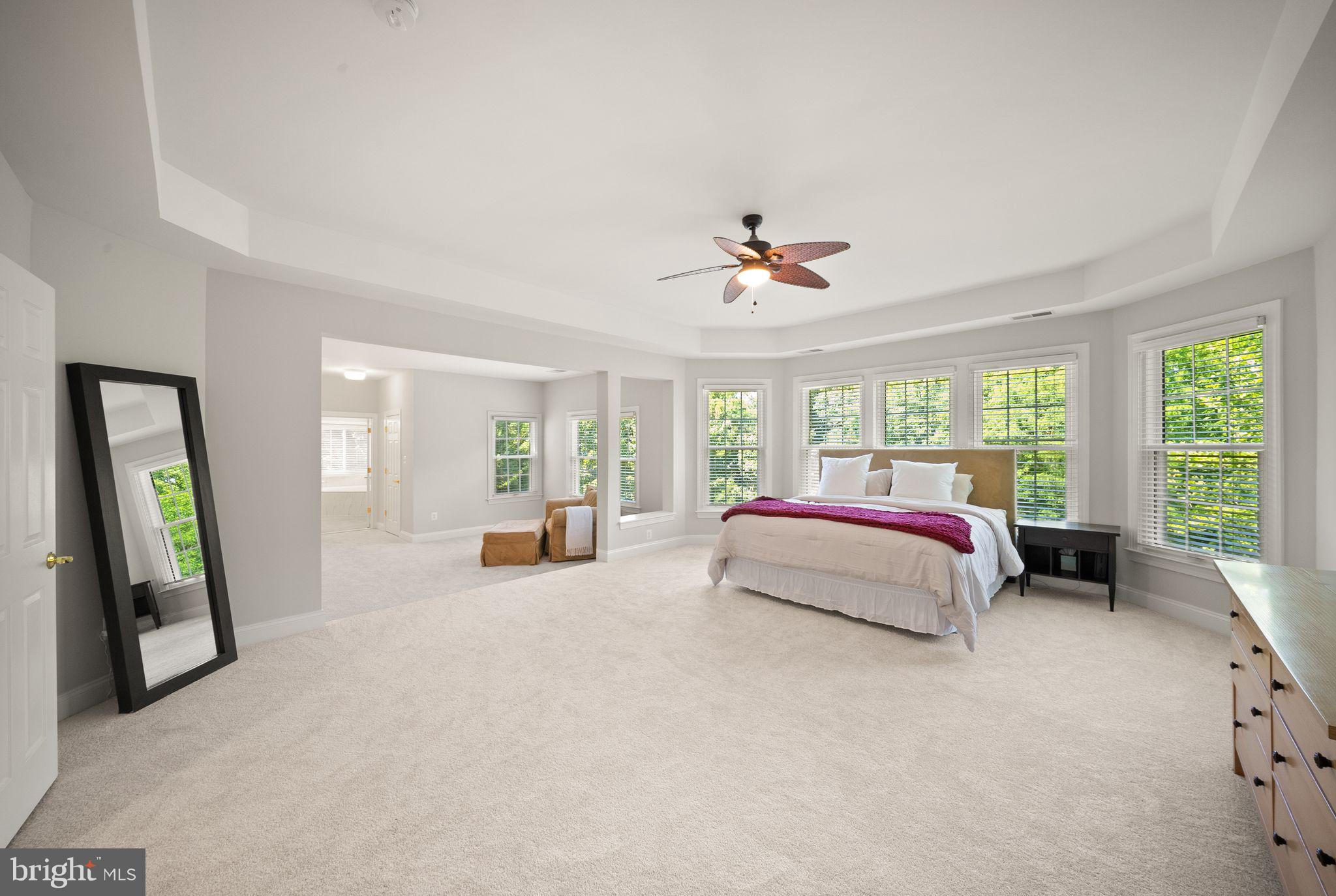 LANSDOWNE ON THE POTOMAC - Residential