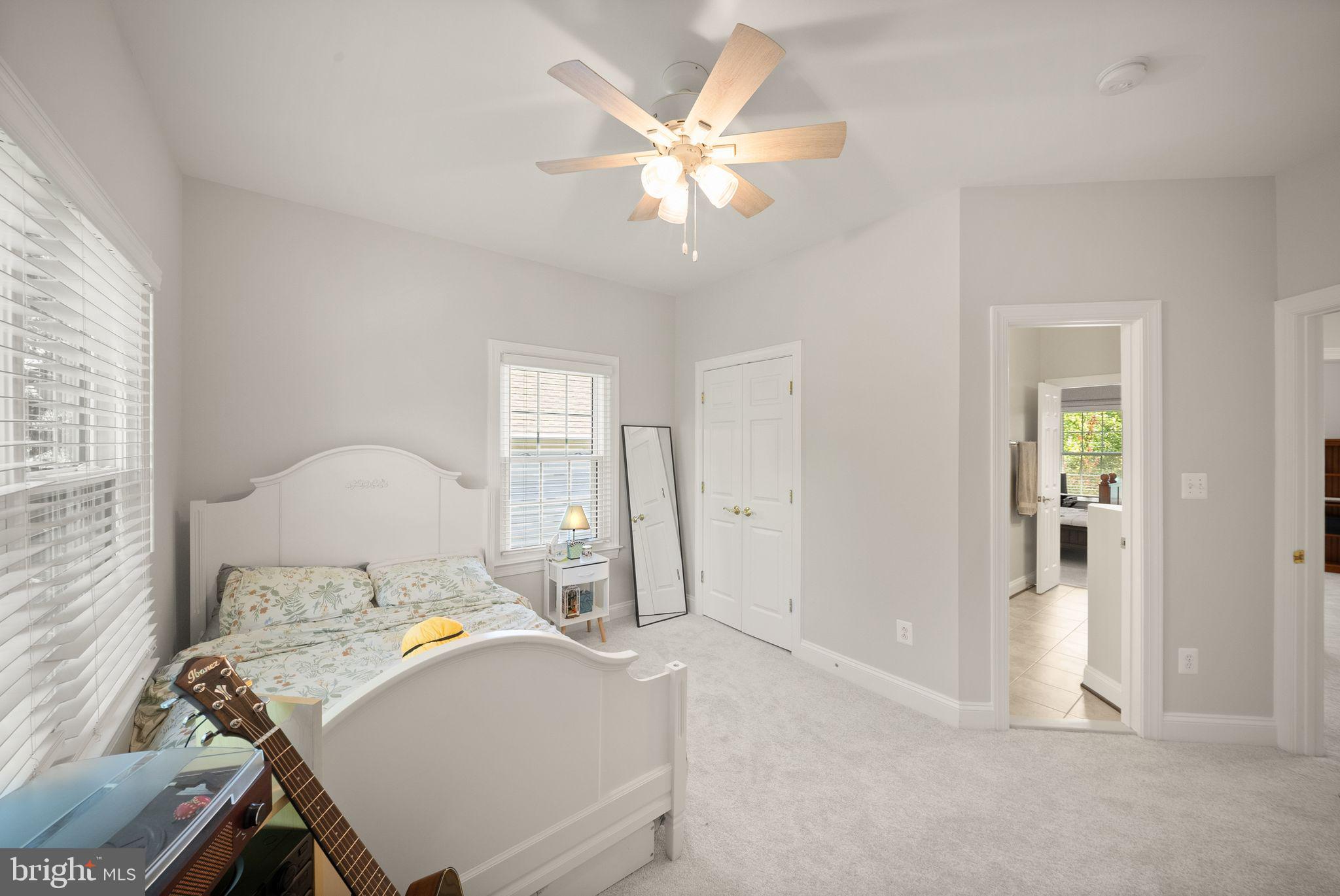 LANSDOWNE ON THE POTOMAC - Residential