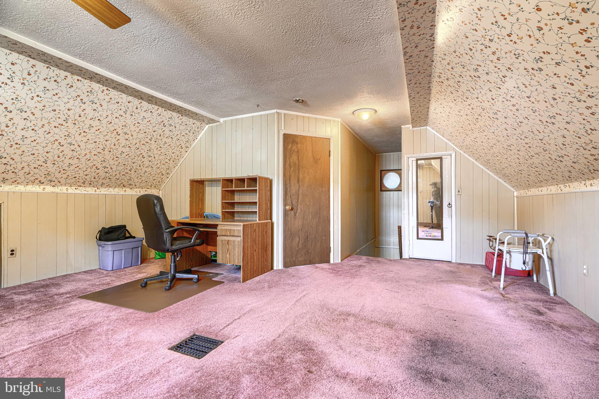 EDGEMERE/SPARROWS POINT - Residential