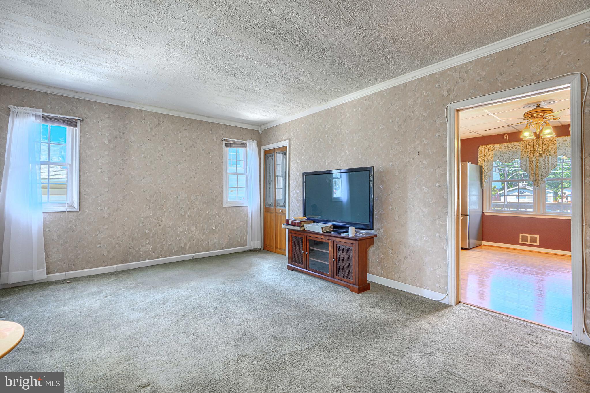 EDGEMERE/SPARROWS POINT - Residential