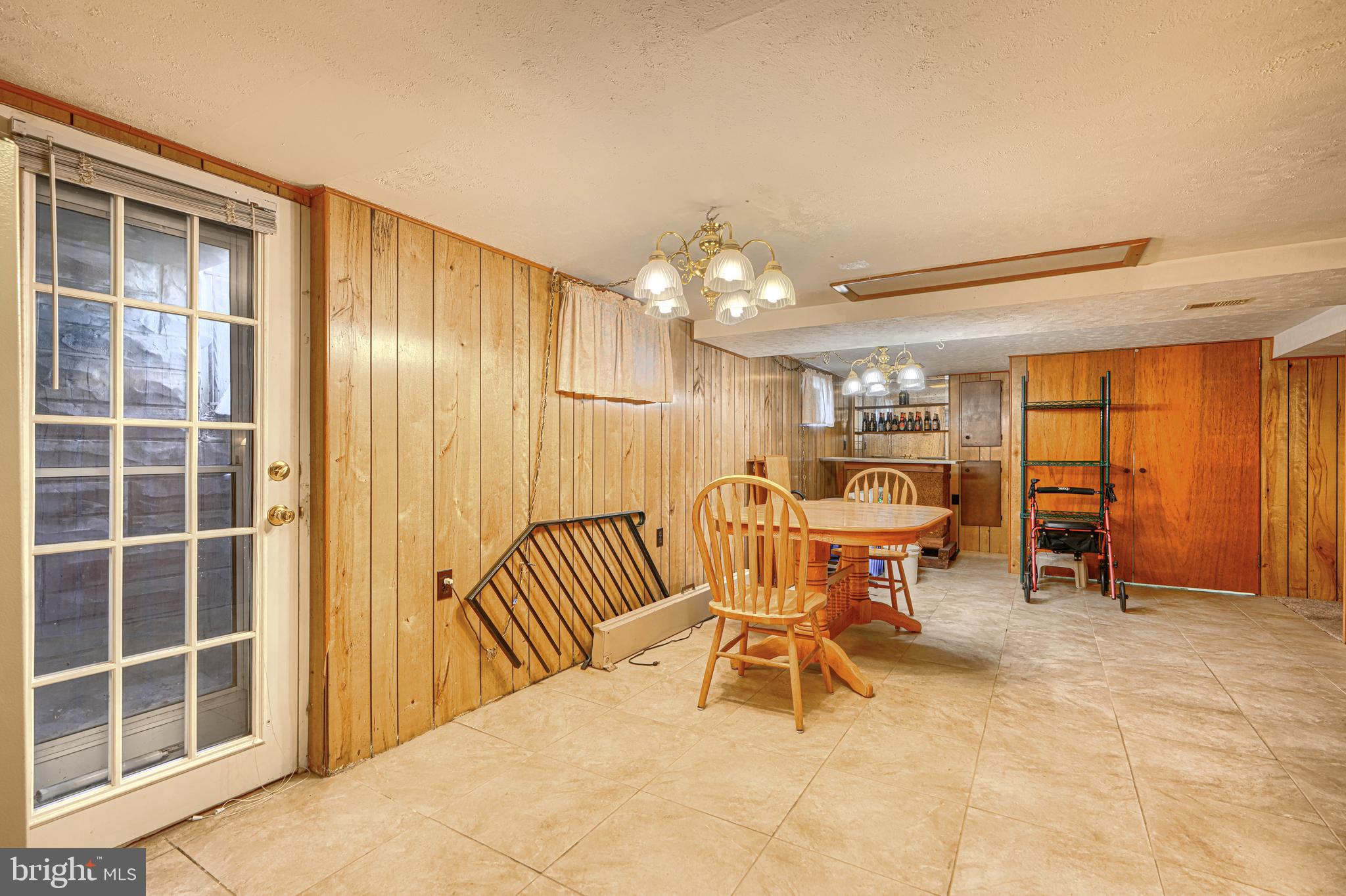 EDGEMERE/SPARROWS POINT - Residential