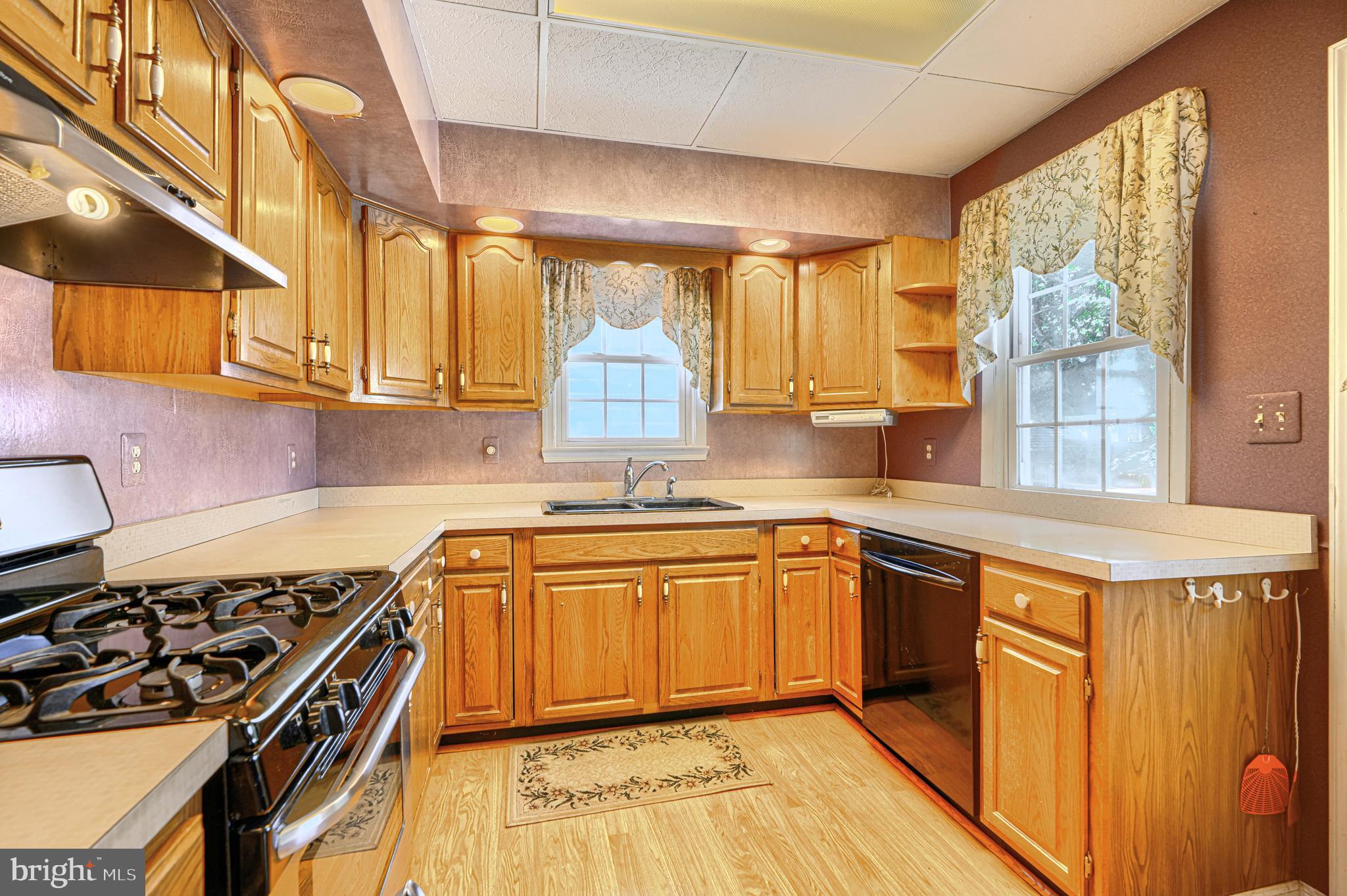 EDGEMERE/SPARROWS POINT - Residential