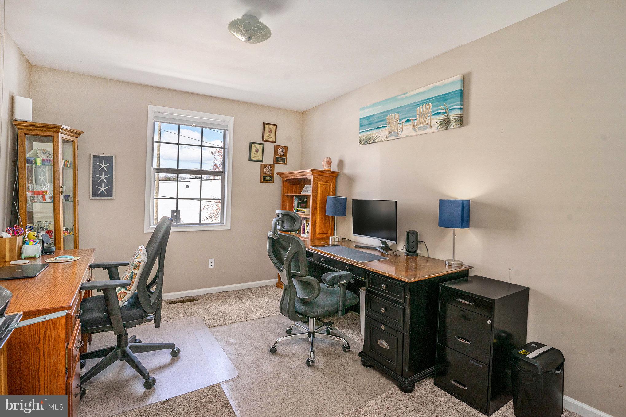 QUAKER GREEN - Residential