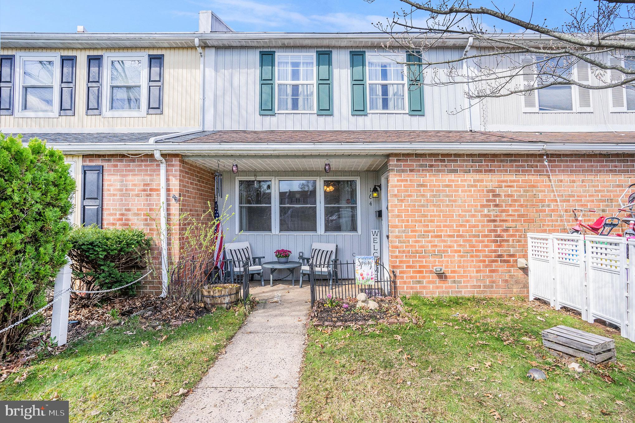 QUAKER GREEN - Residential