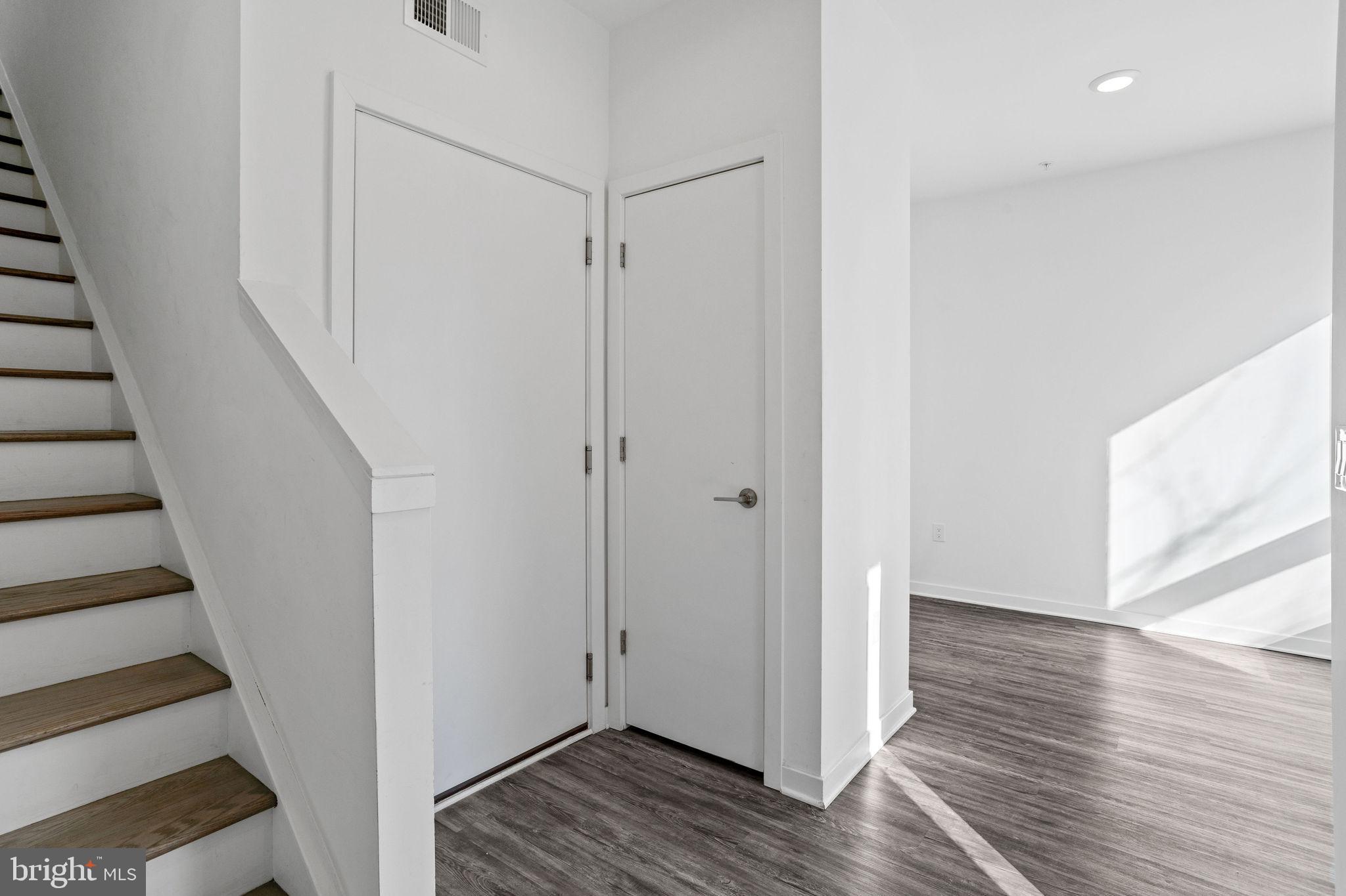 NORTHBANK - Residential Lease