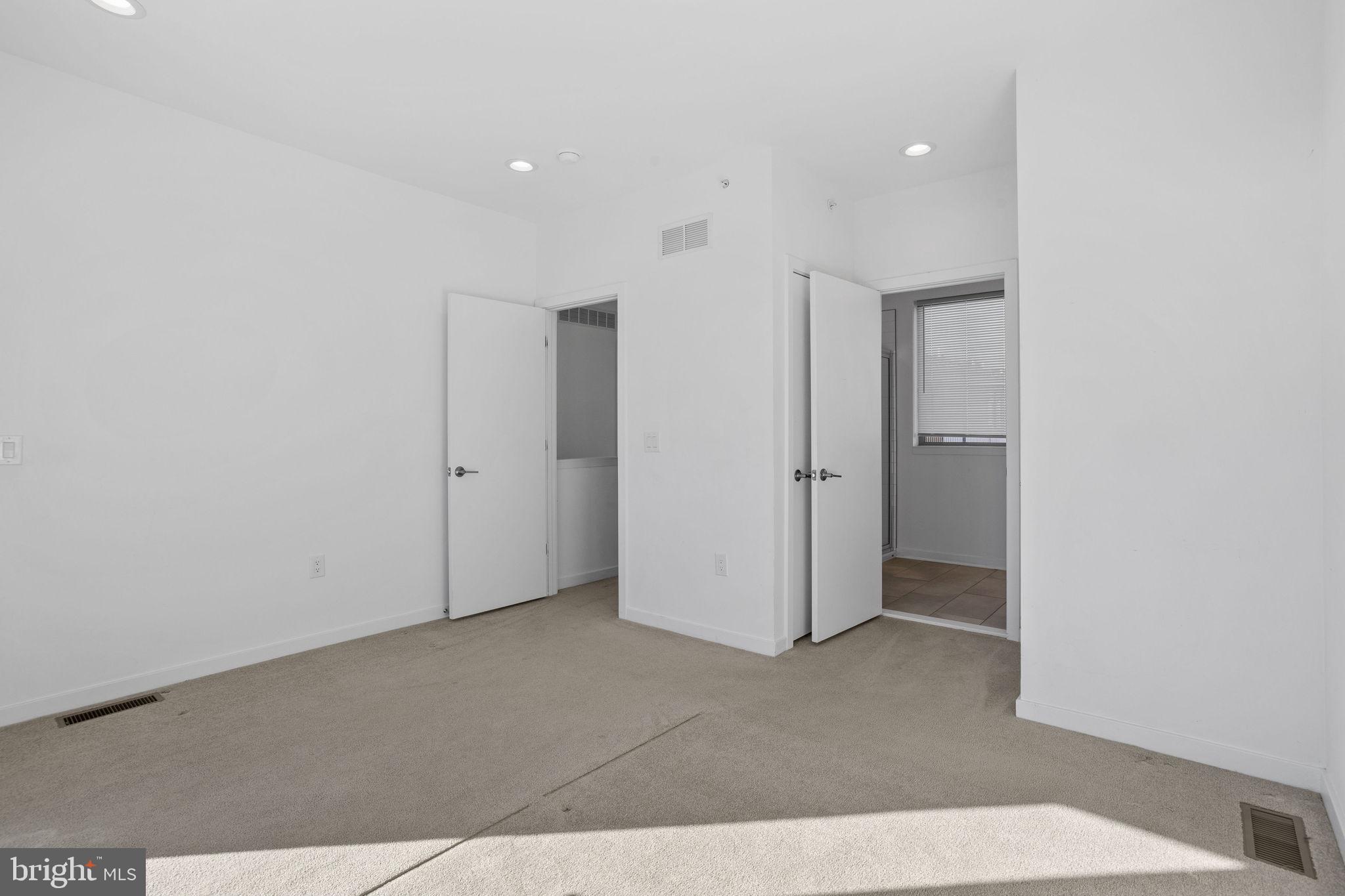 NORTHBANK - Residential Lease