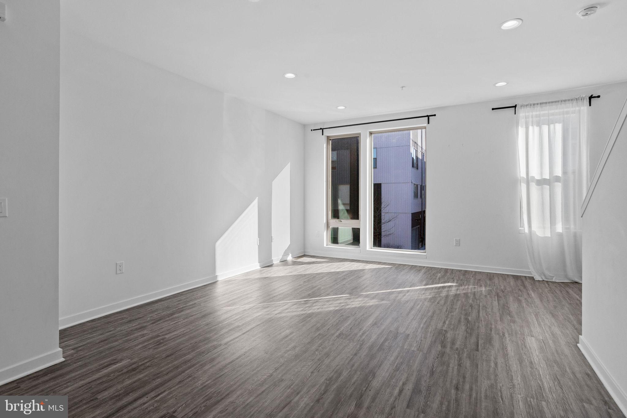 NORTHBANK - Residential Lease
