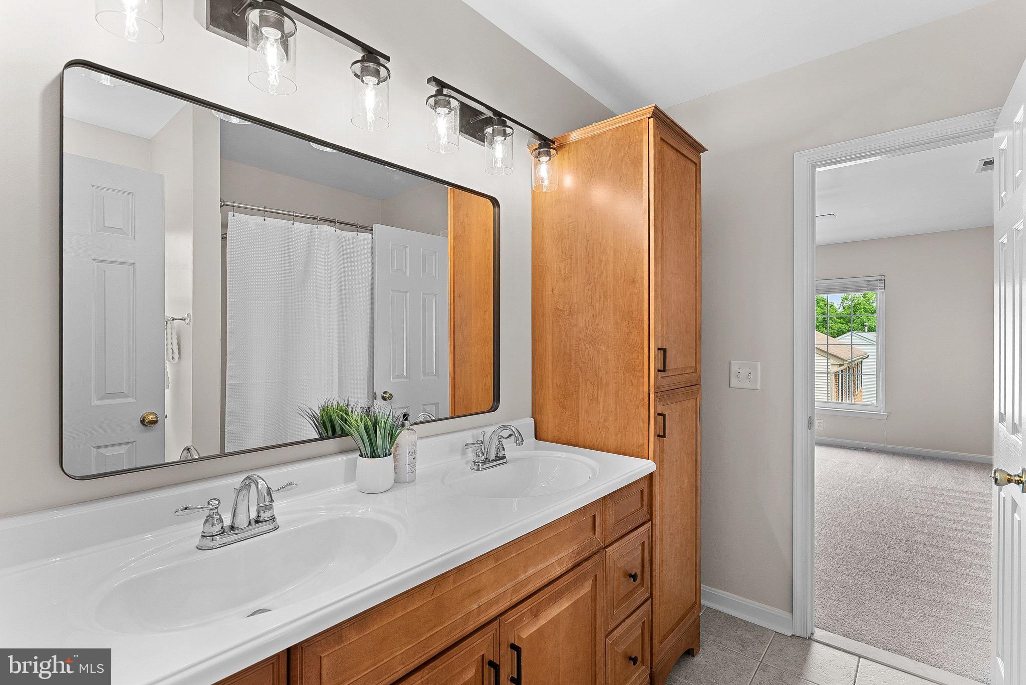 KINCAID FOREST - Residential