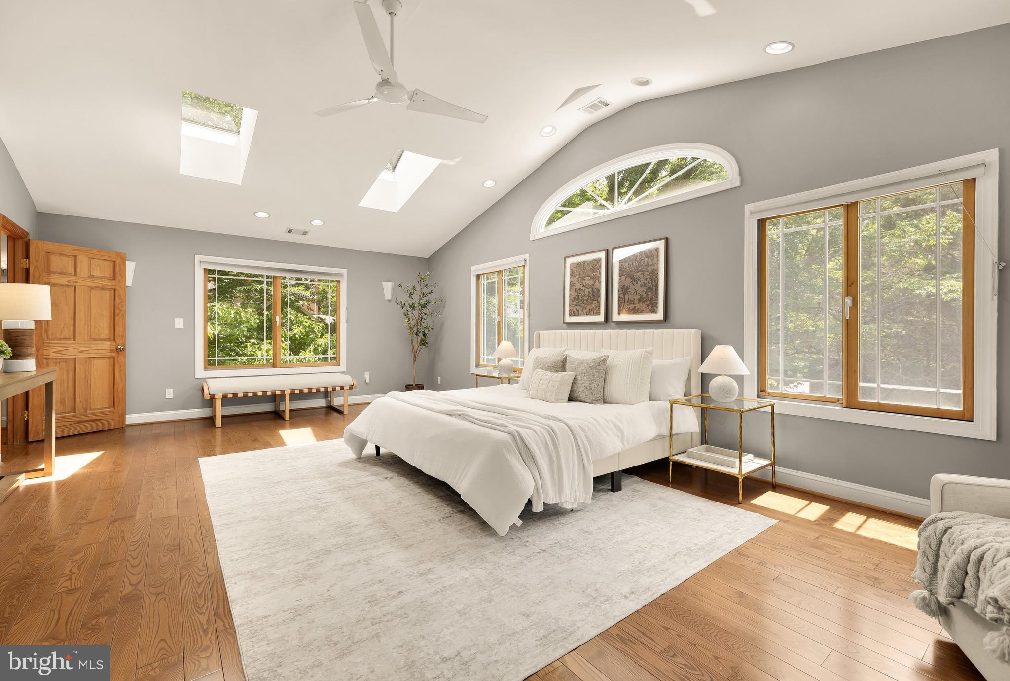PARKWOOD - Residential