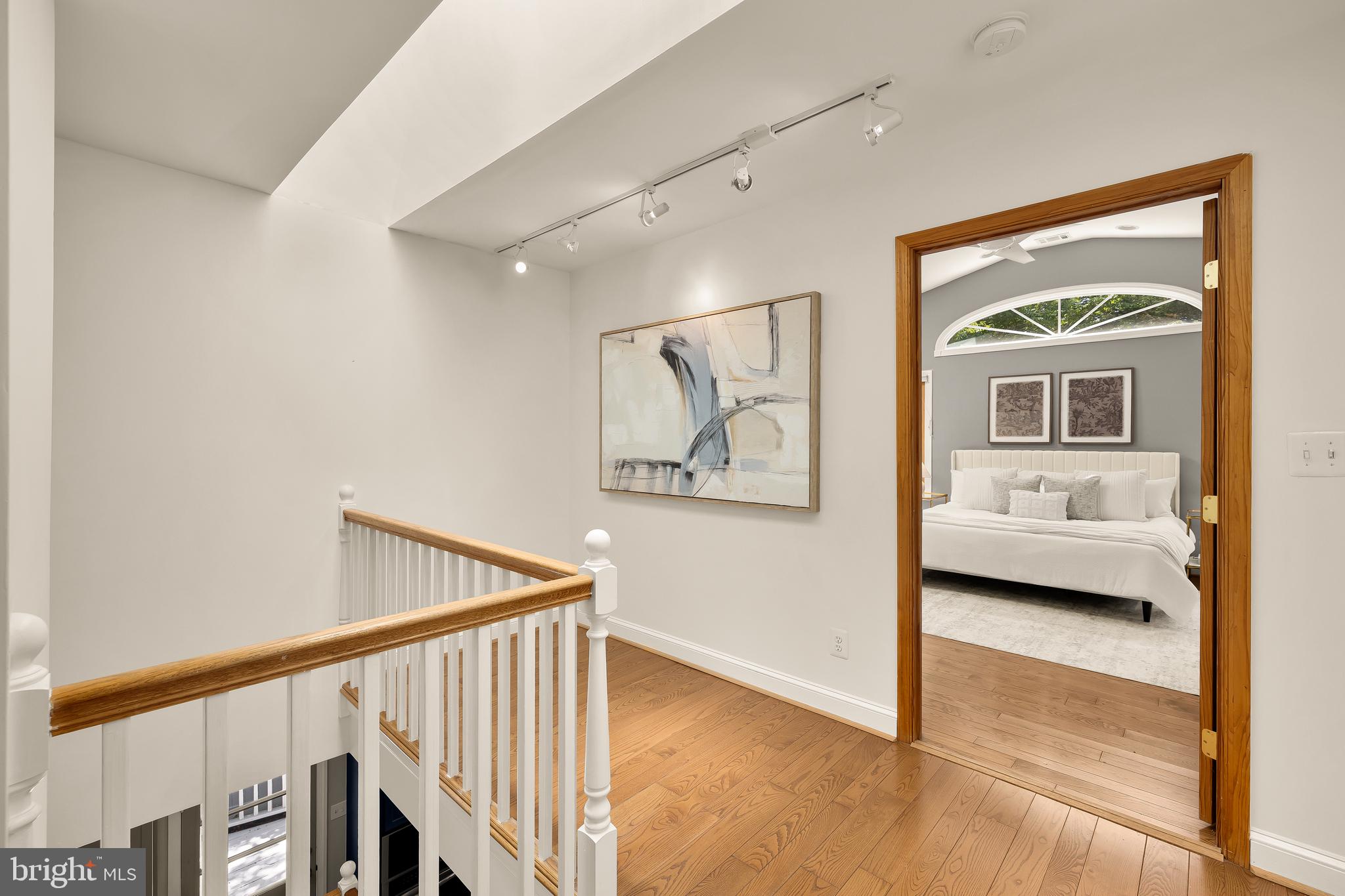 PARKWOOD - Residential