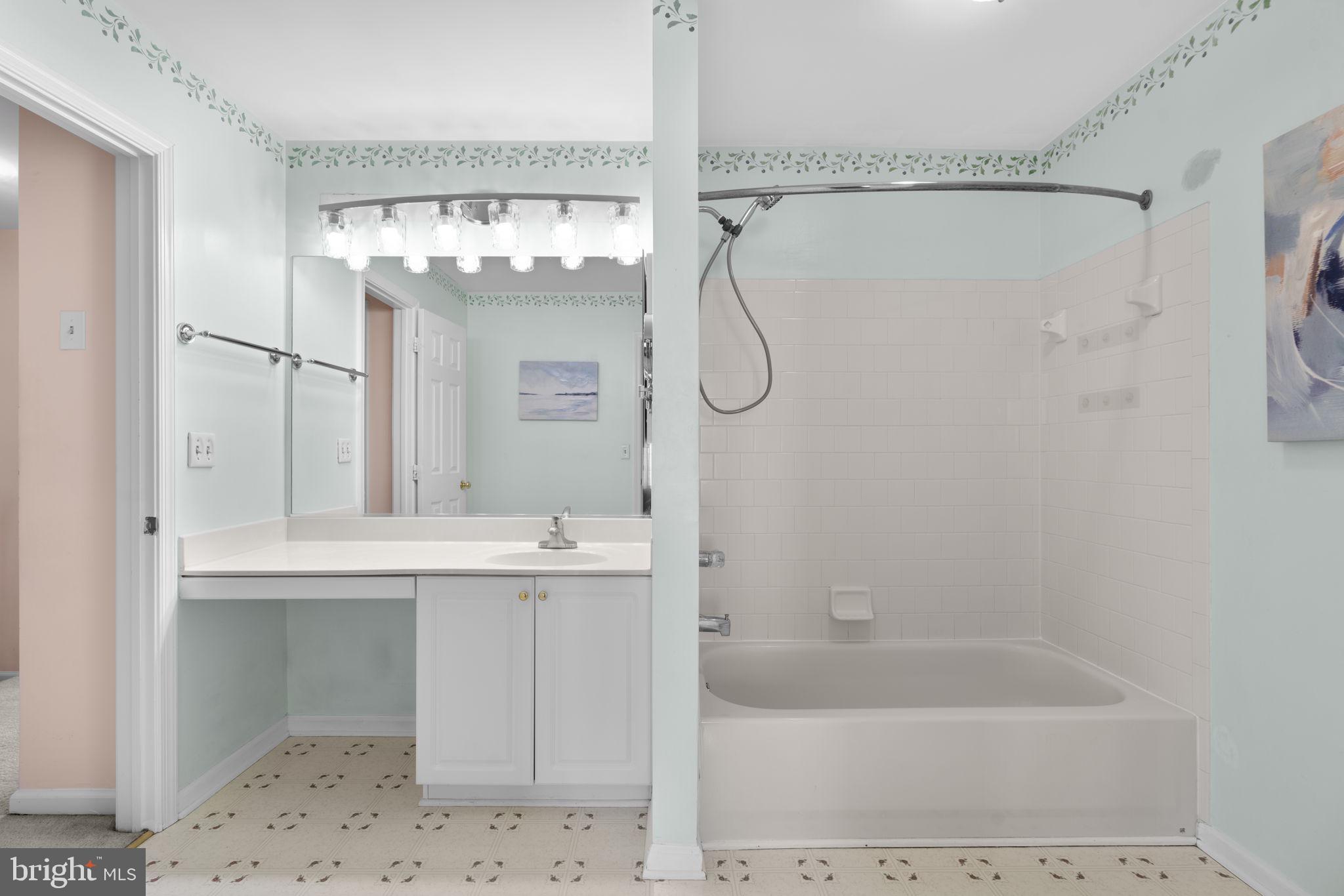SYCAMORE MEWS - Residential