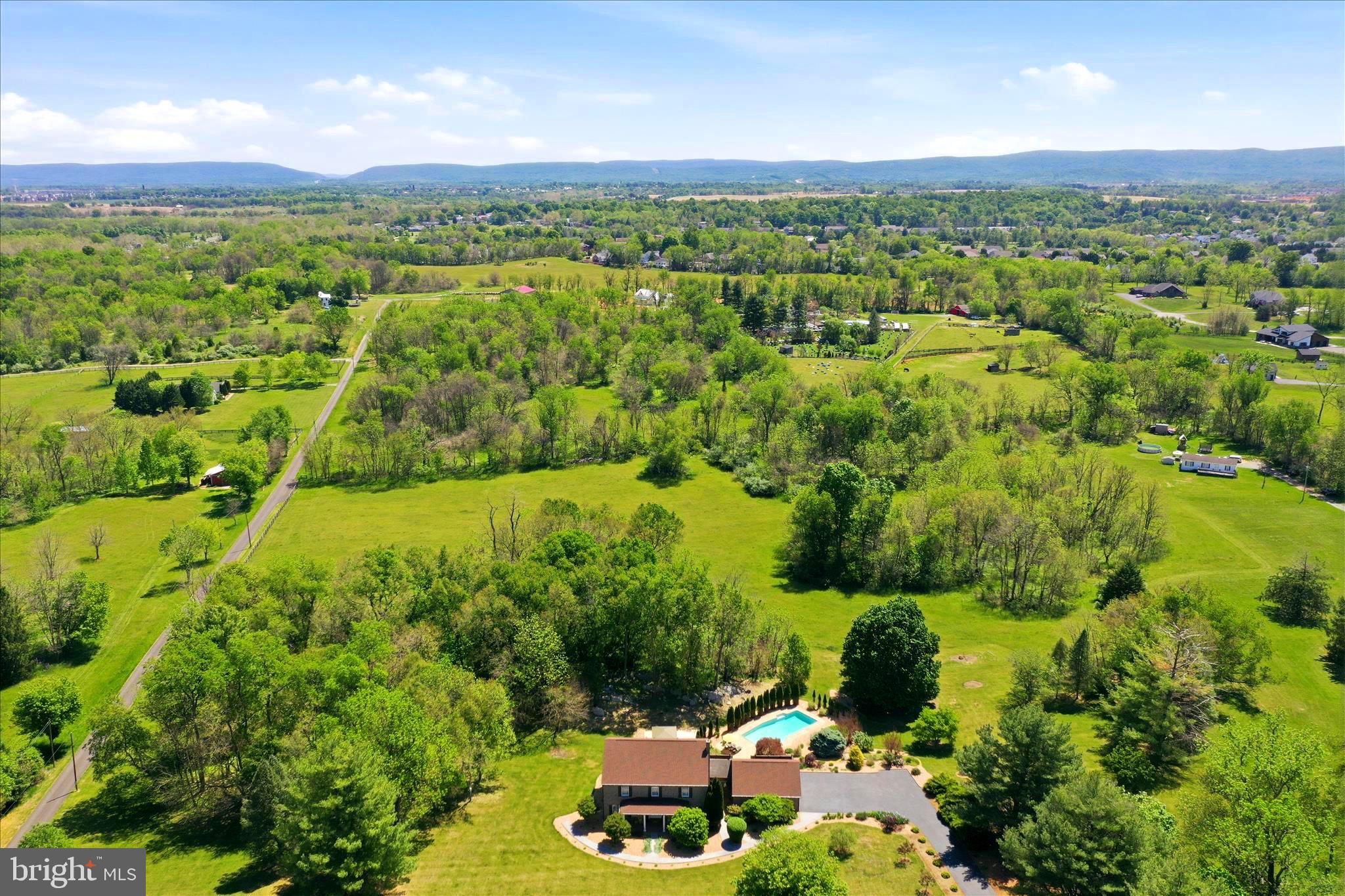 CEDAR LAWN - Residential