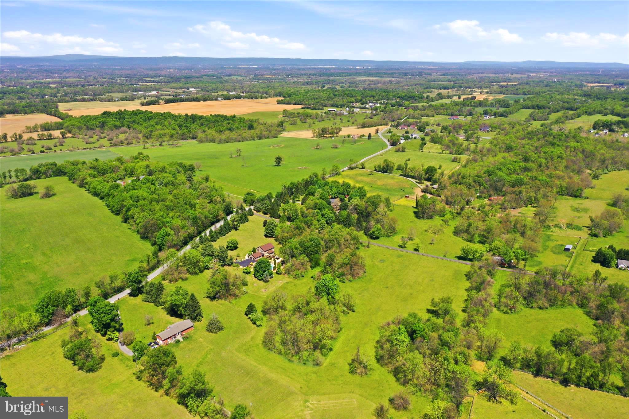 CEDAR LAWN - Residential