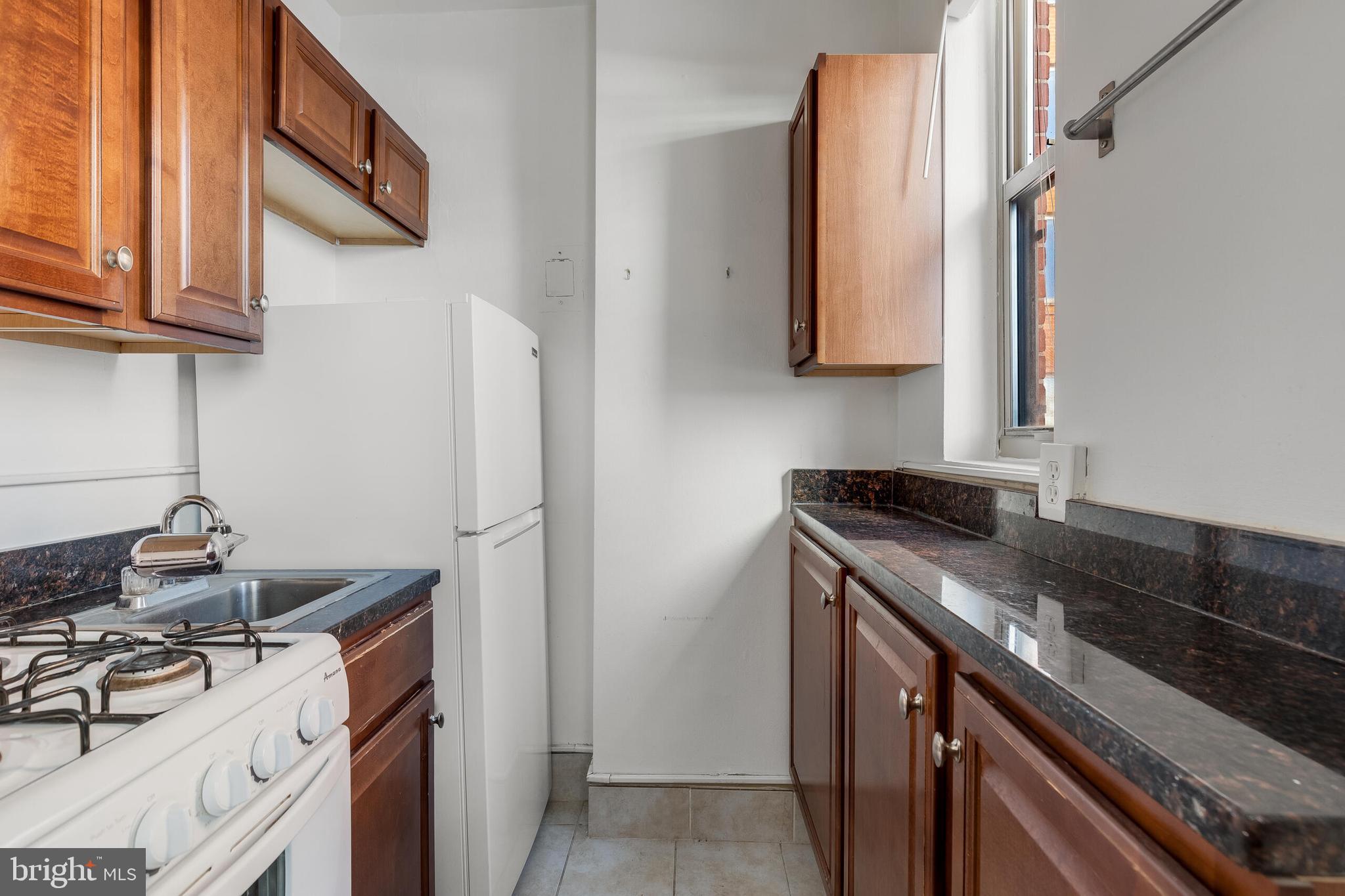 RIVER PLACE - Residential