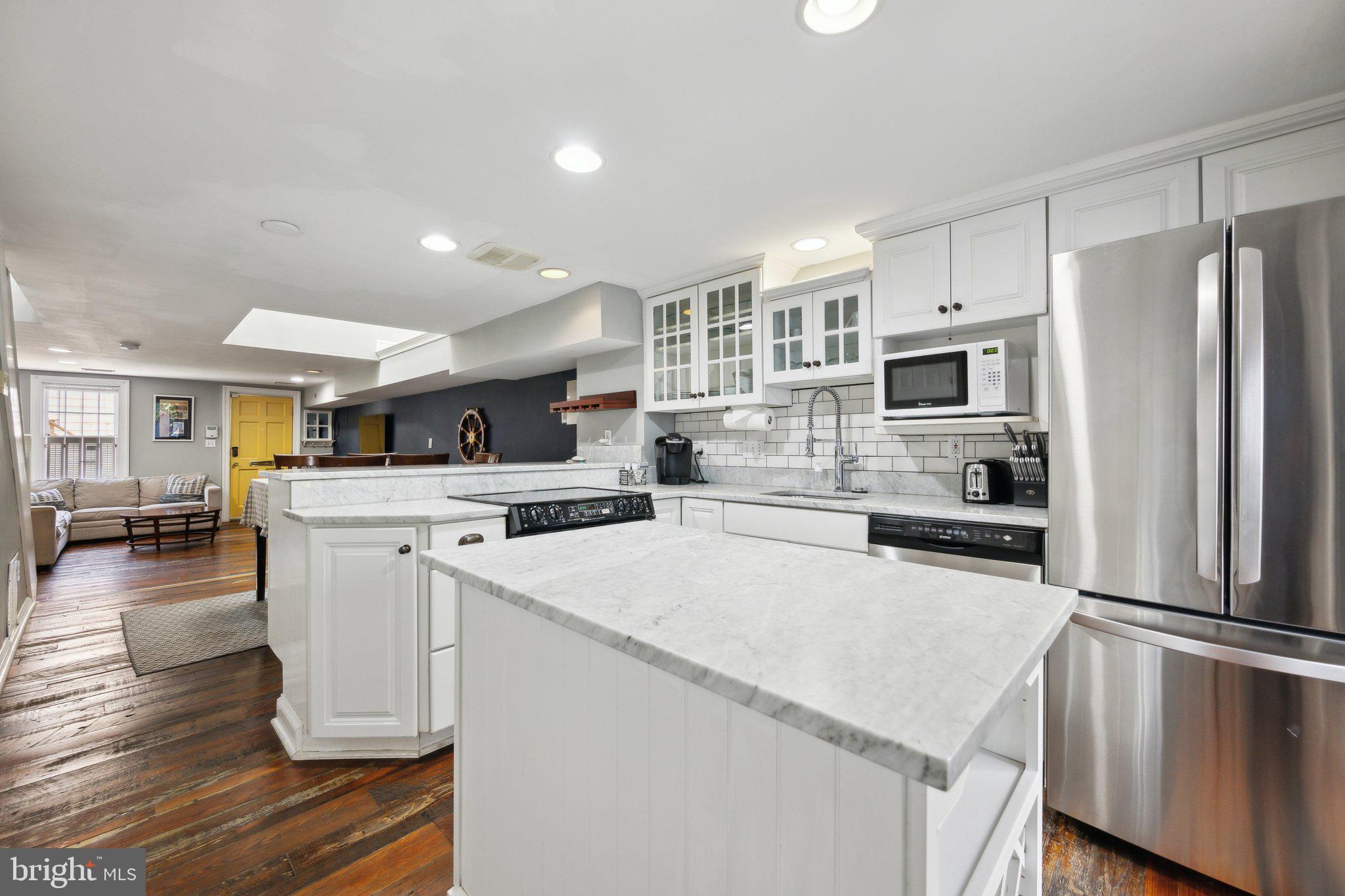 HISTORIC DISTRICT - Residential