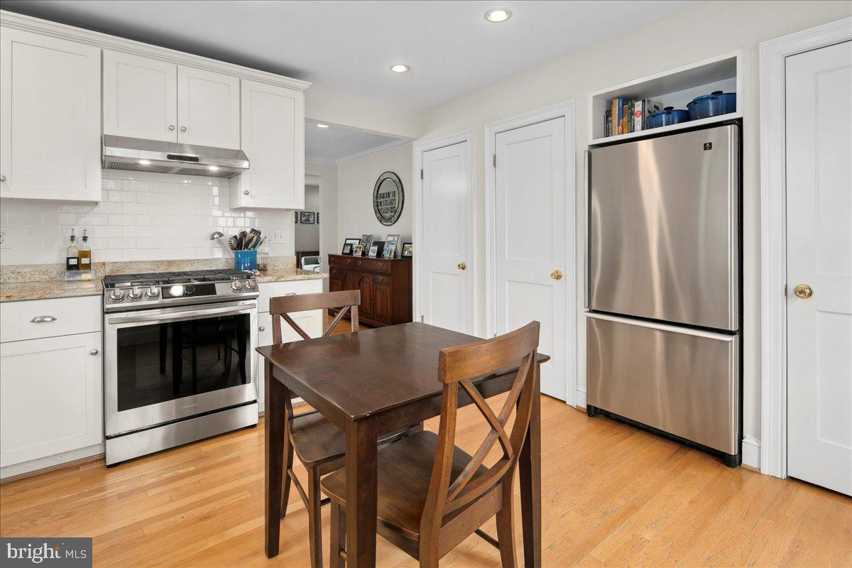 NEW ALEXANDRIA - Residential