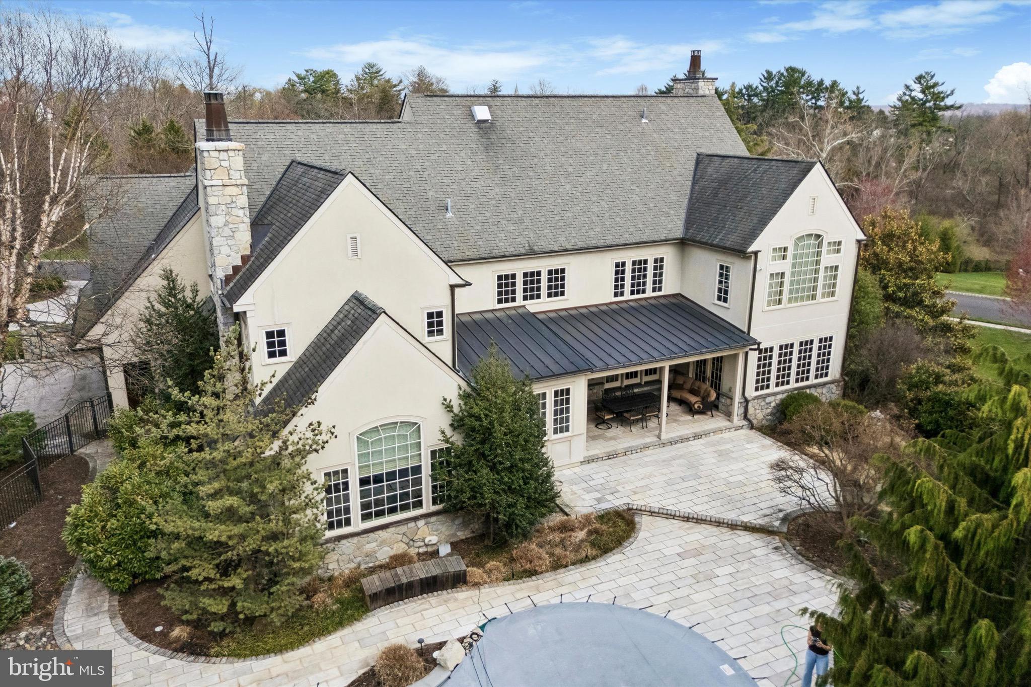 EVANS MEADOW - Residential