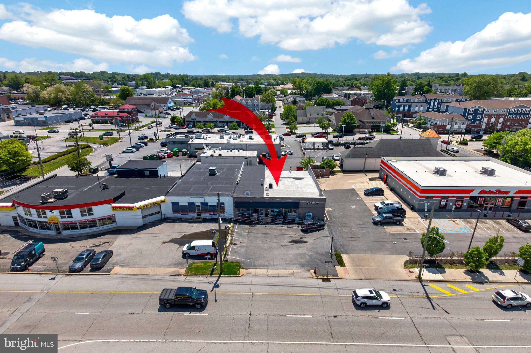 Turn key buisiness opportunity with Real Estate.  Here is your opportunity to own and opperate a Hardware Store located on a heavily traveled street heading into popular and ever growing West Chester.  622 East Gay Street is a prime location for any business!  This  4620 SF commercial zoned  building sits on anapproximately 9024 SF lot or .21 of an acre.  This  is a great opportunity for an end used or investor looking for a highly visibile, exceptional location in the Borough of West Chester. The property has been the location for various end users over the years.   The building offers versitility with 12-15 foot ceilings, a rear drive-in door, side roll-up door and approximately 12 parking spaces .  It is the current home of the popular Market Street Hardware and General Store and ready for new ownership.