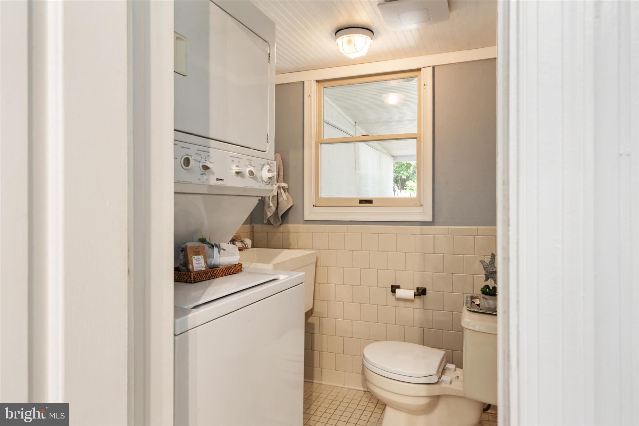 EASTPORT - Residential