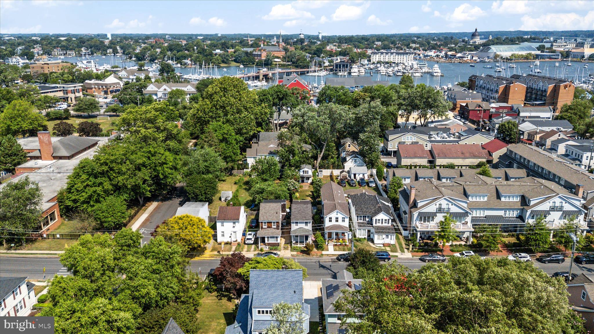 EASTPORT - Residential