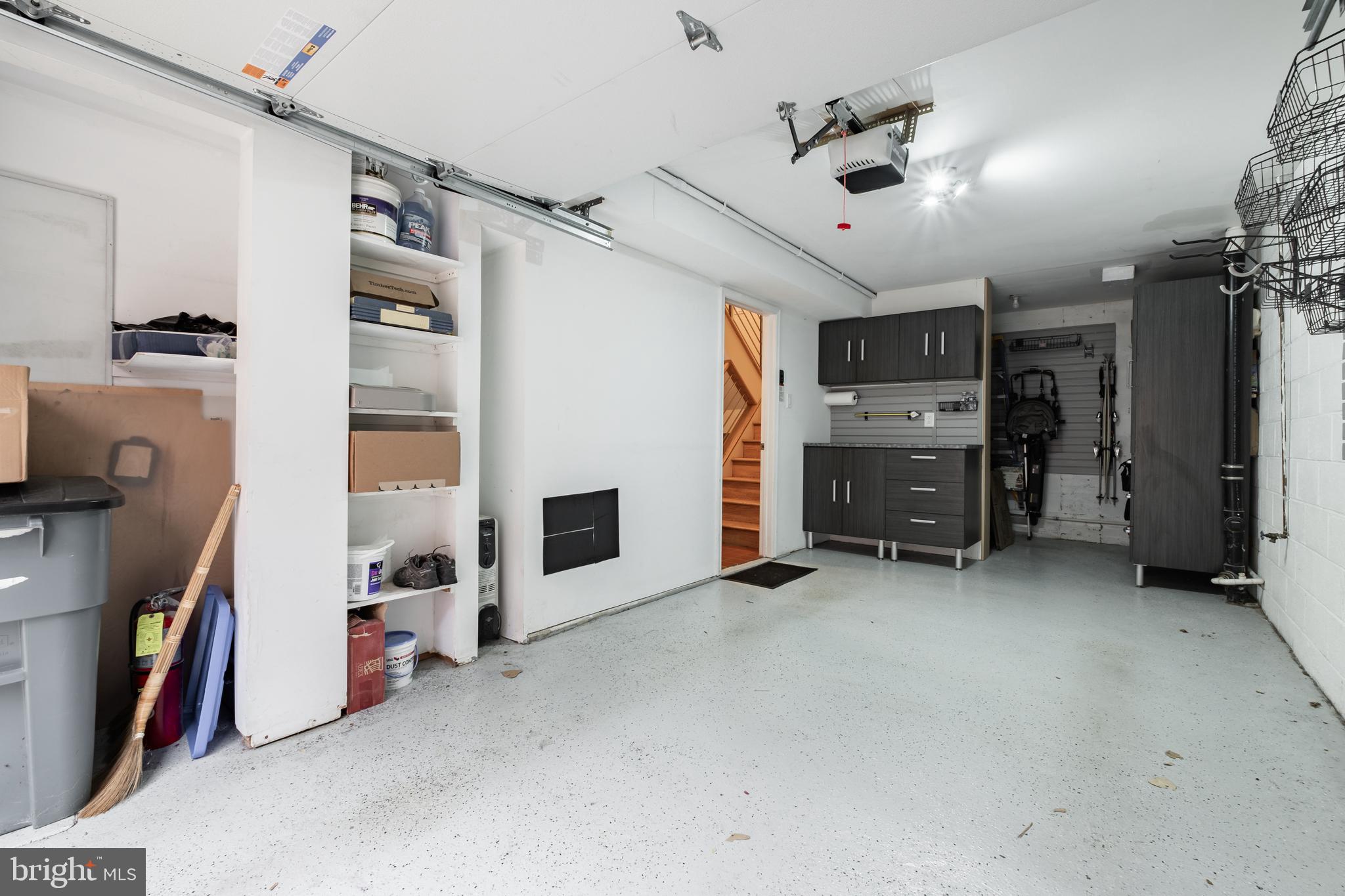 PHILADELPHIA - Residential Lease