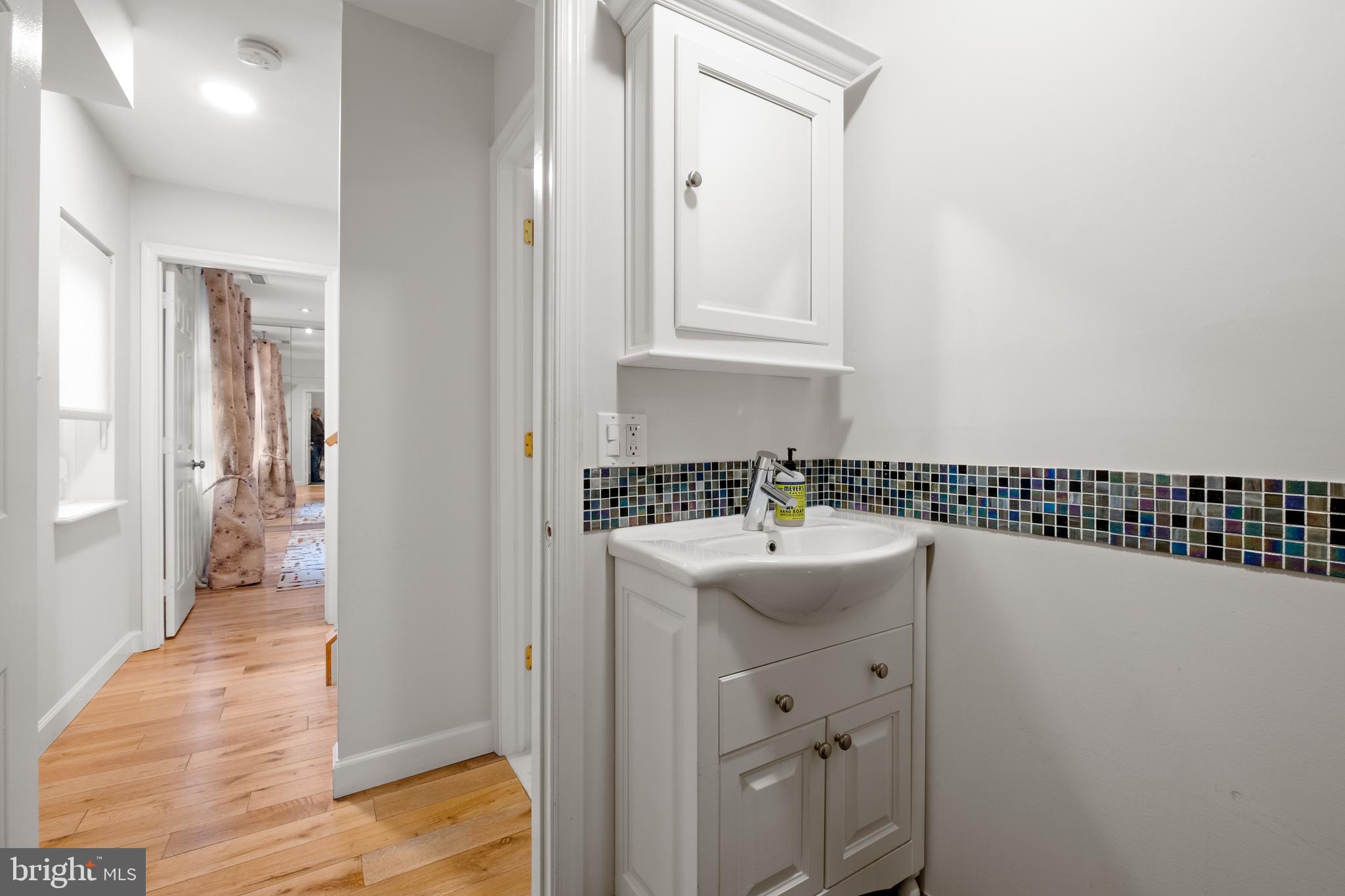 PHILADELPHIA - Residential Lease