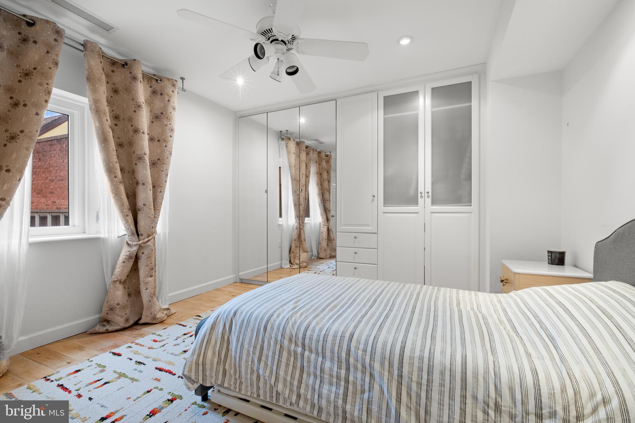 PHILADELPHIA - Residential Lease