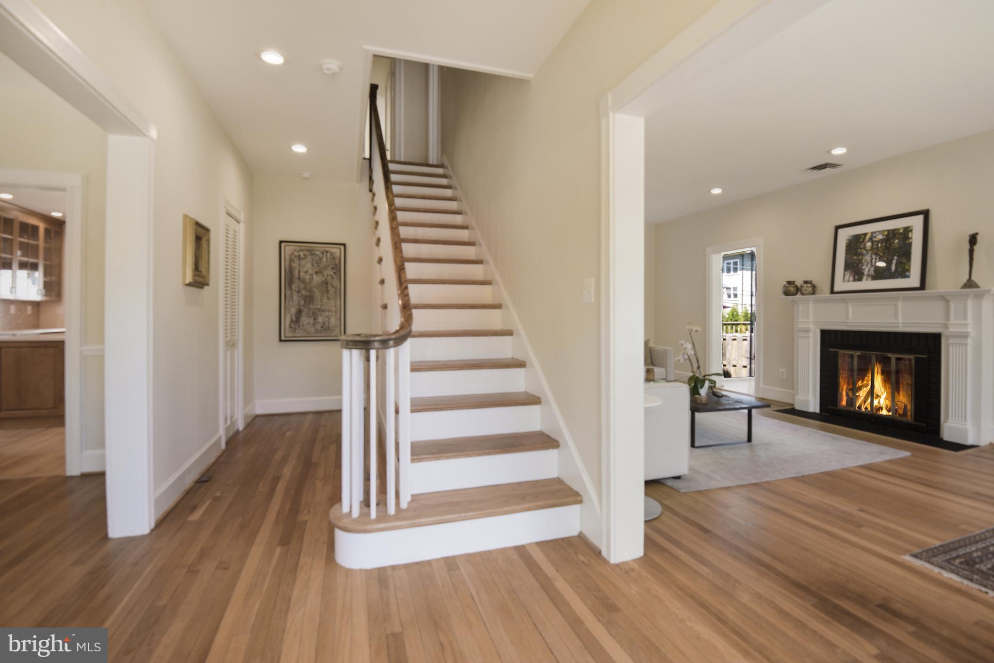 CHEVY CHASE VILLAGE - Residential