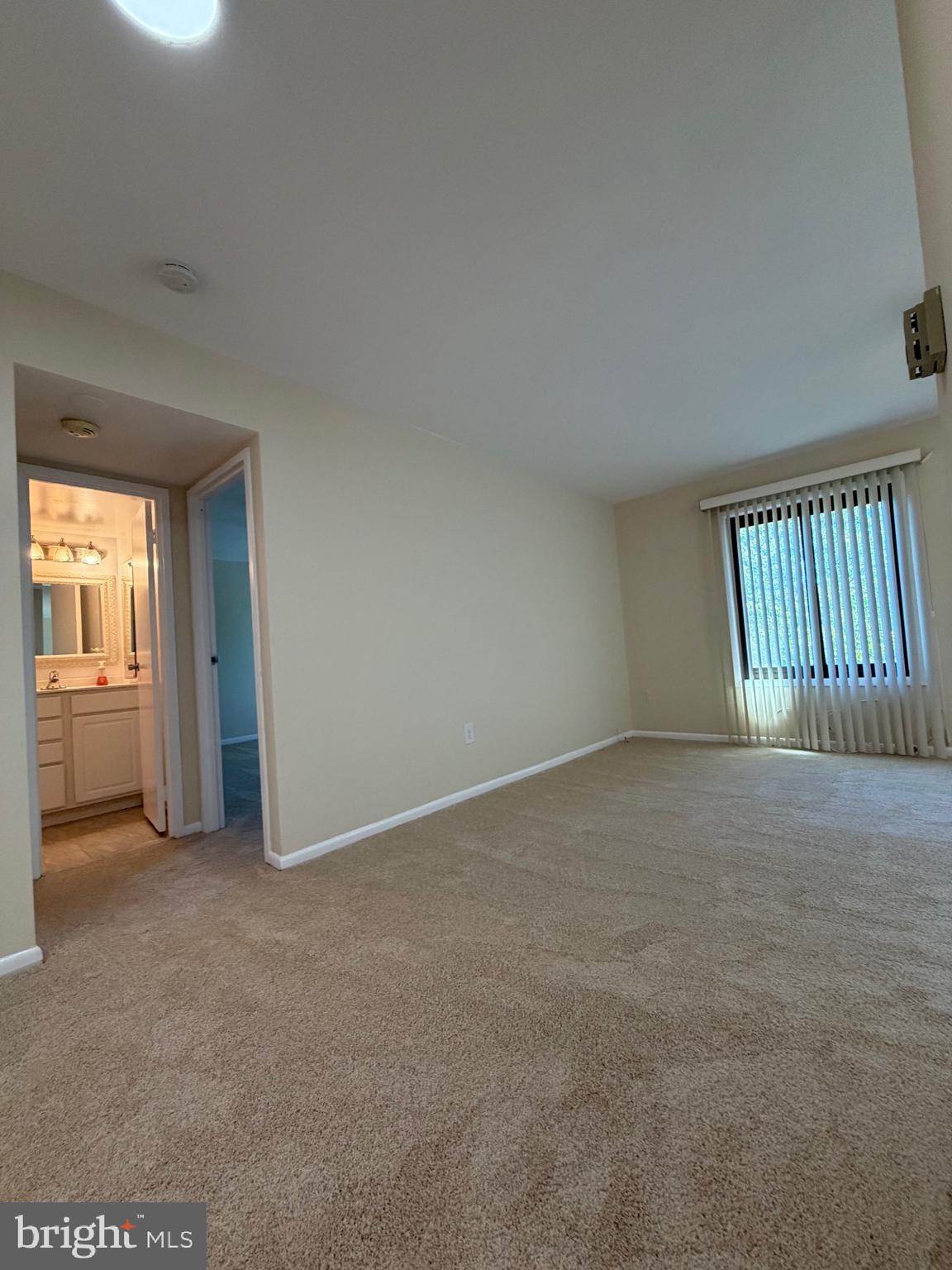 HUNTING RIDGE - Residential