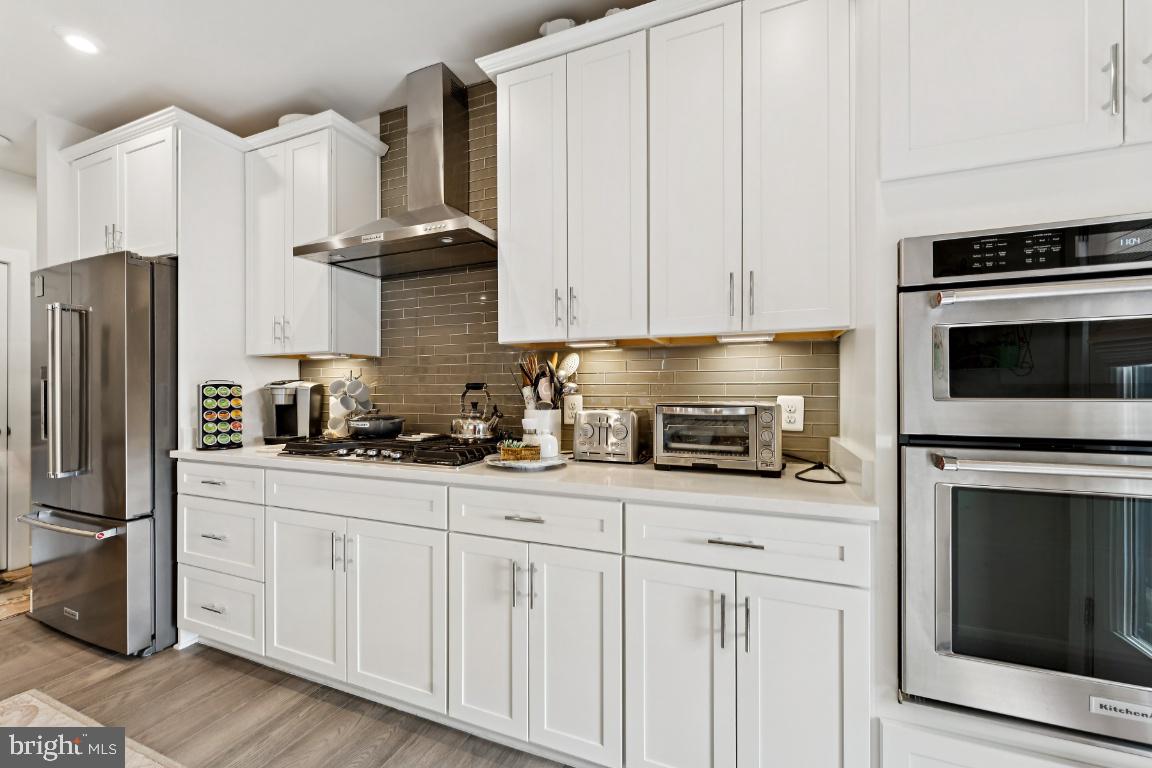 TOWER OAKS - Residential