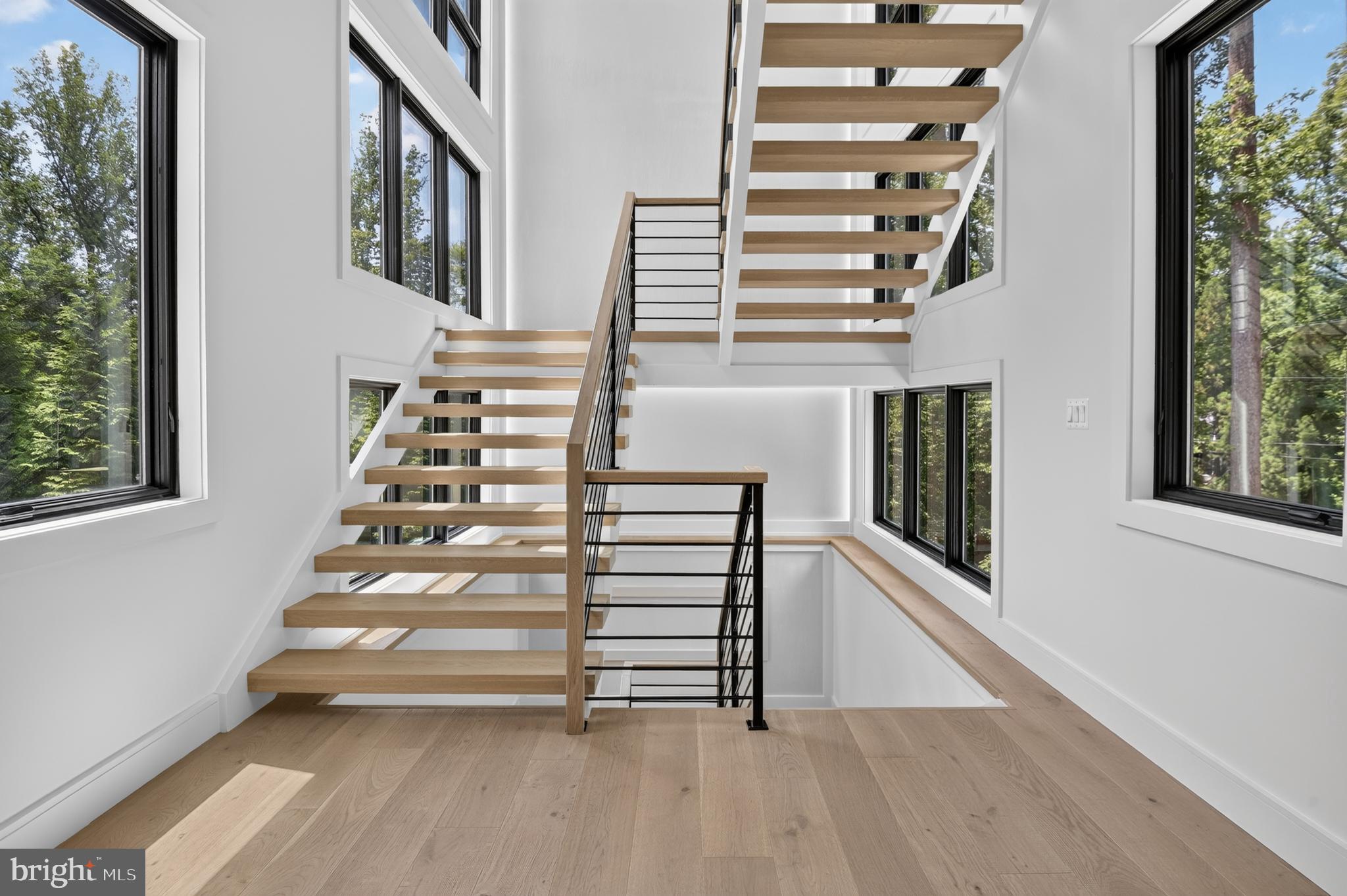 BANNOCKBURN - Residential