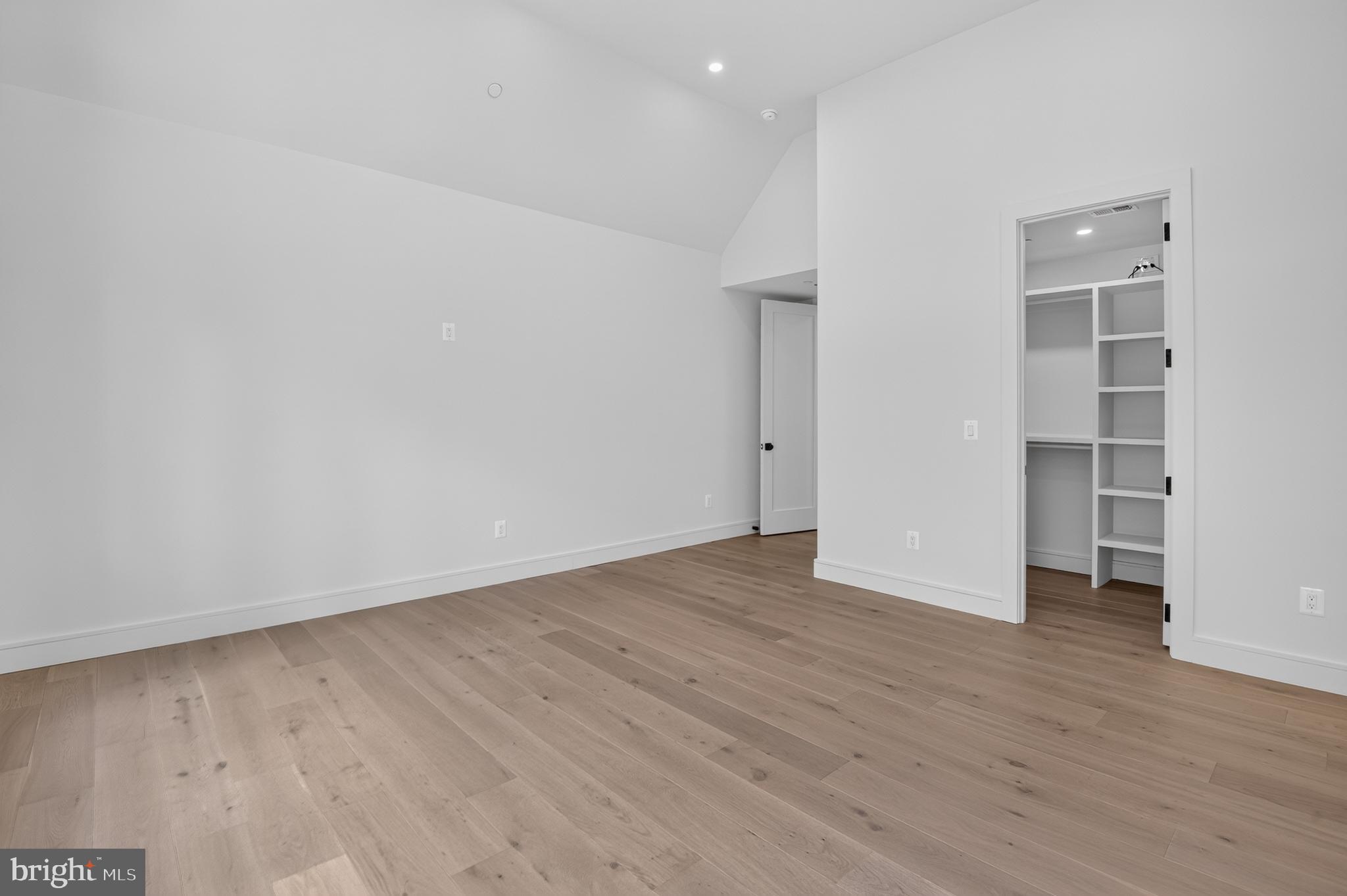 BANNOCKBURN - Residential