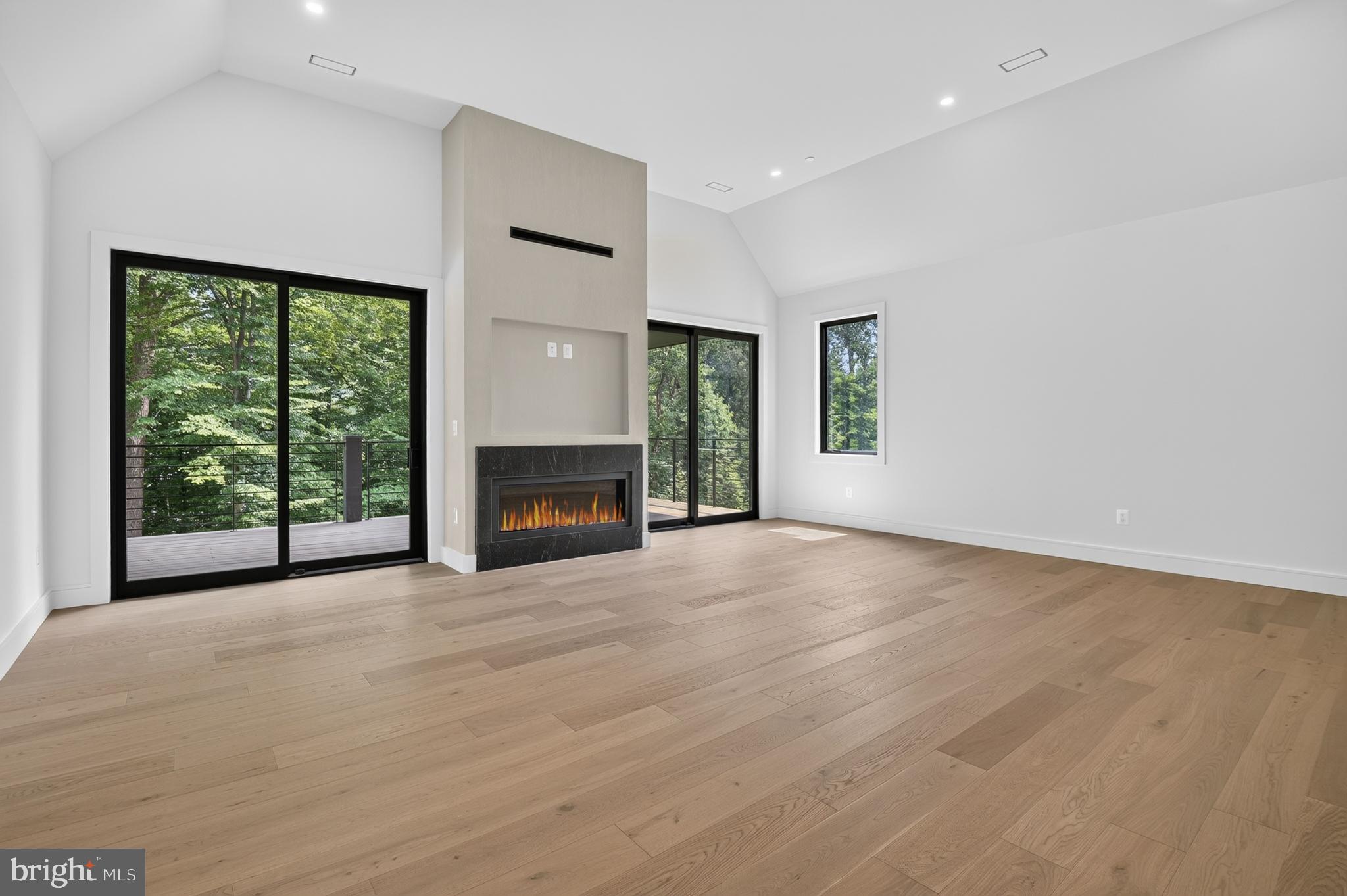 BANNOCKBURN - Residential