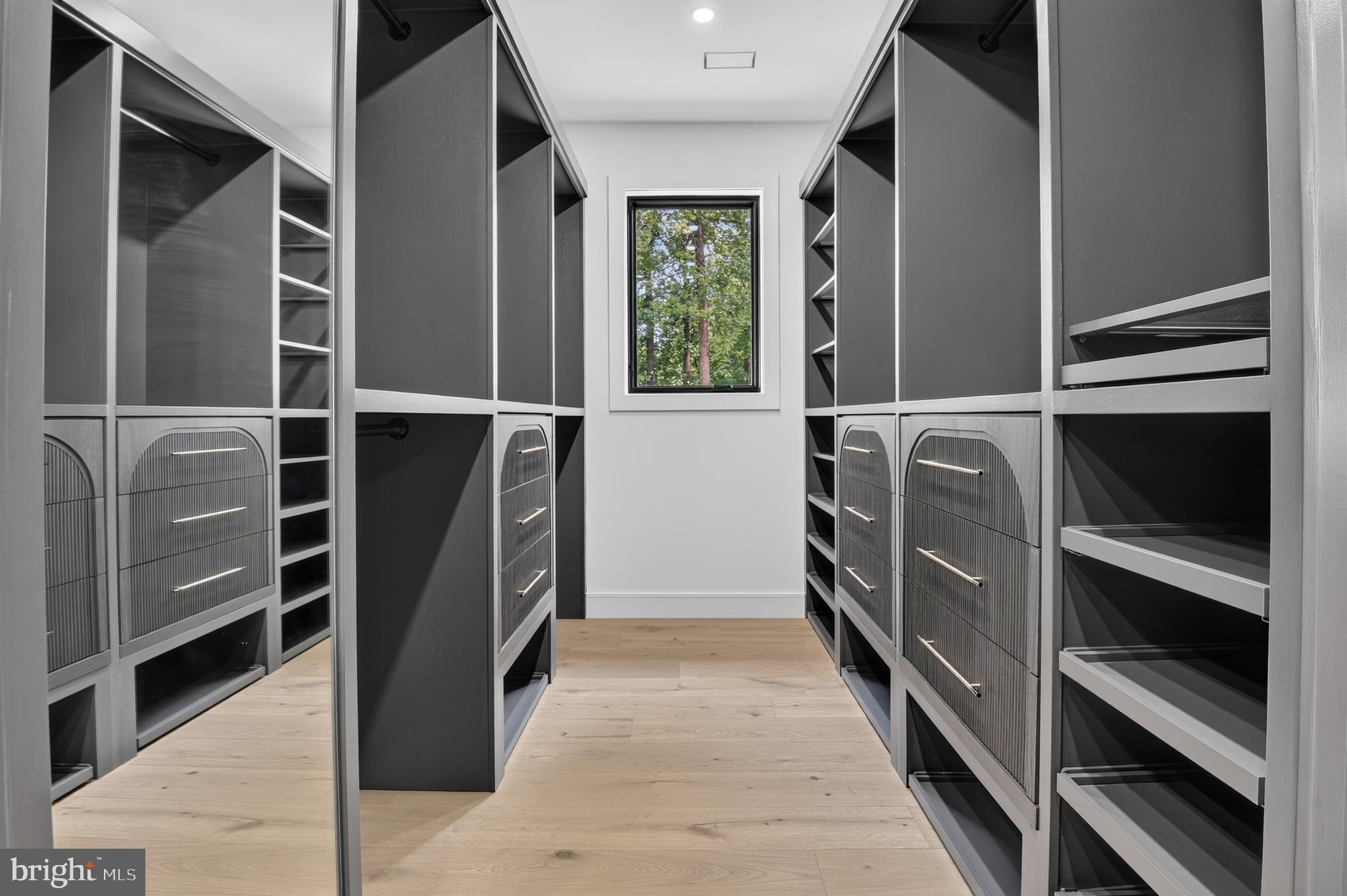 BANNOCKBURN - Residential
