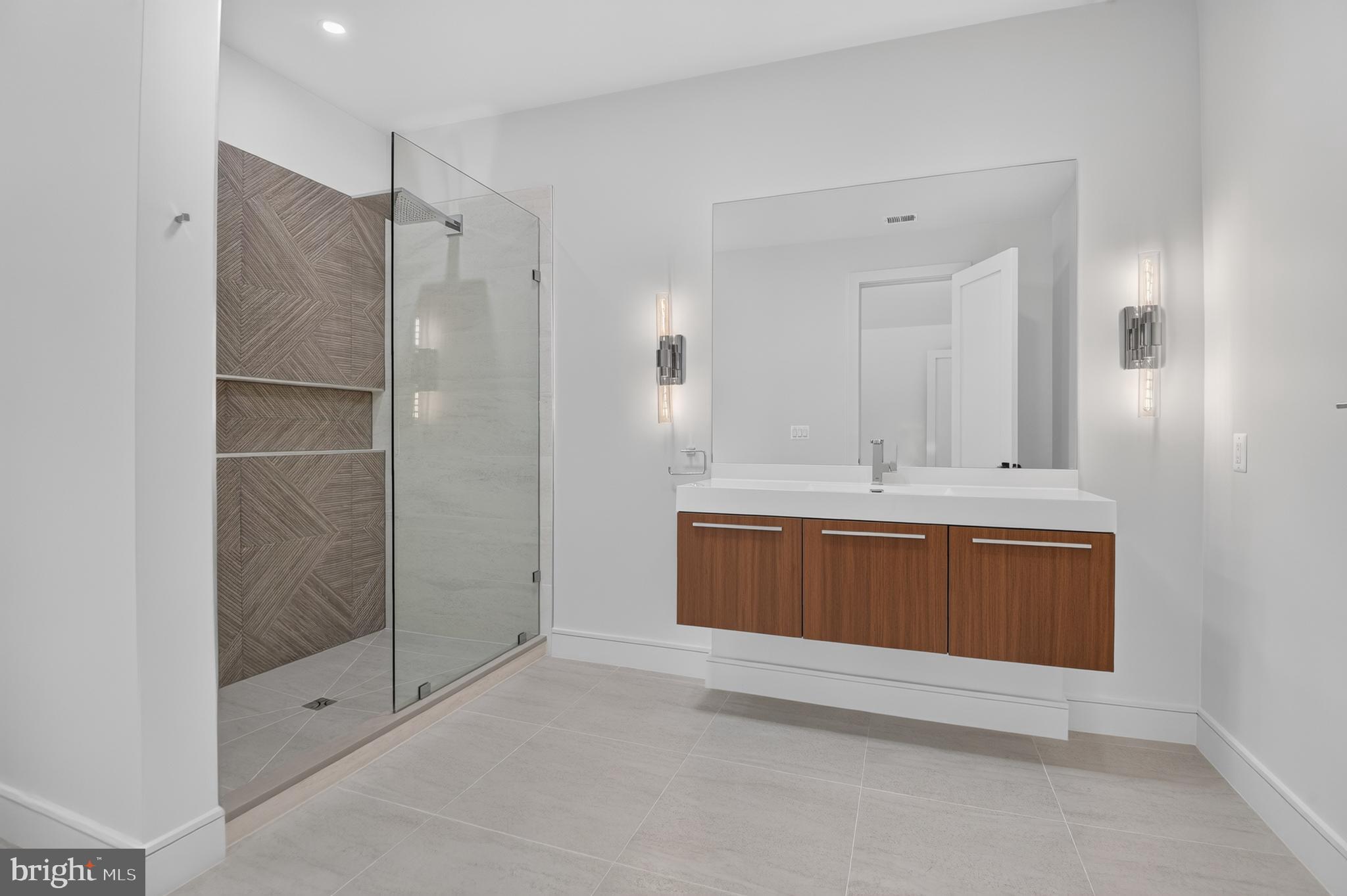BANNOCKBURN - Residential