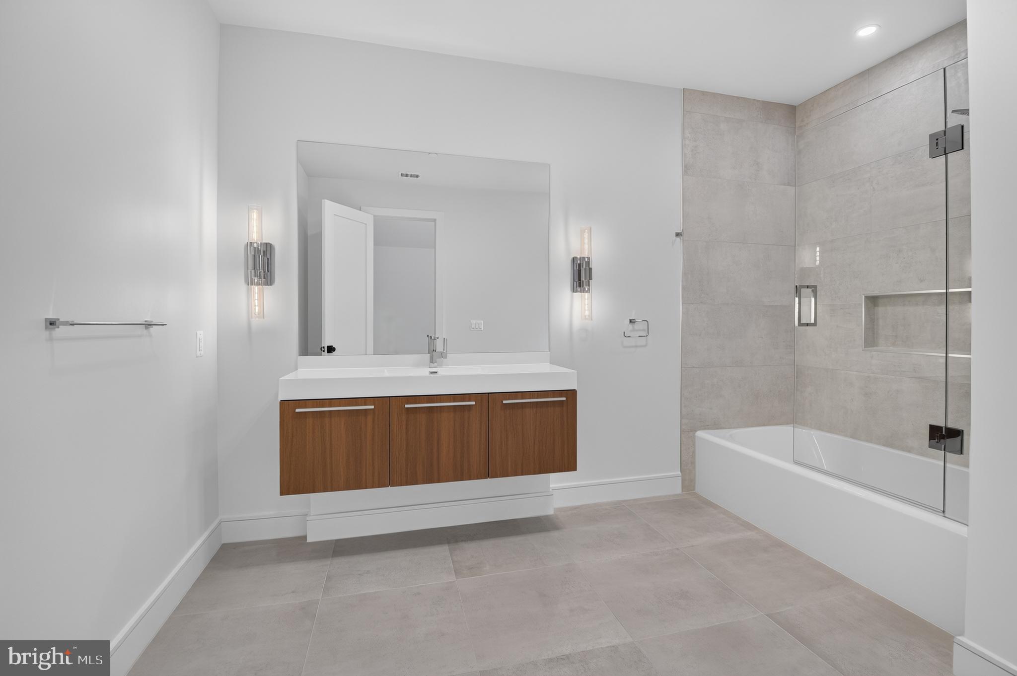 BANNOCKBURN - Residential