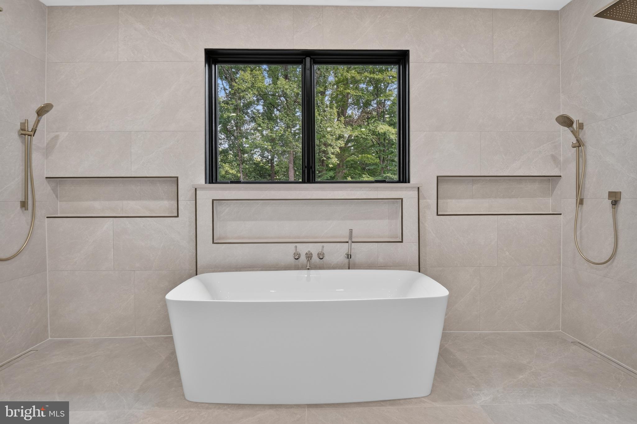 BANNOCKBURN - Residential