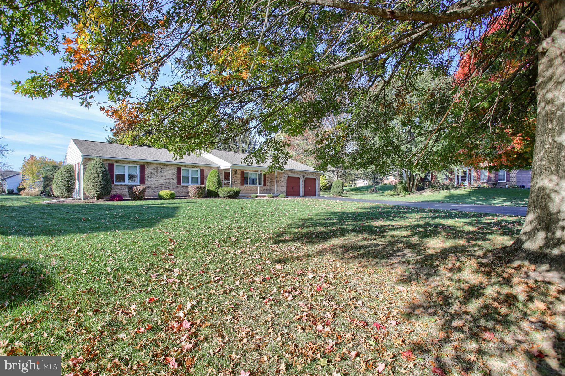 GREENBRIAR GLEN - Residential