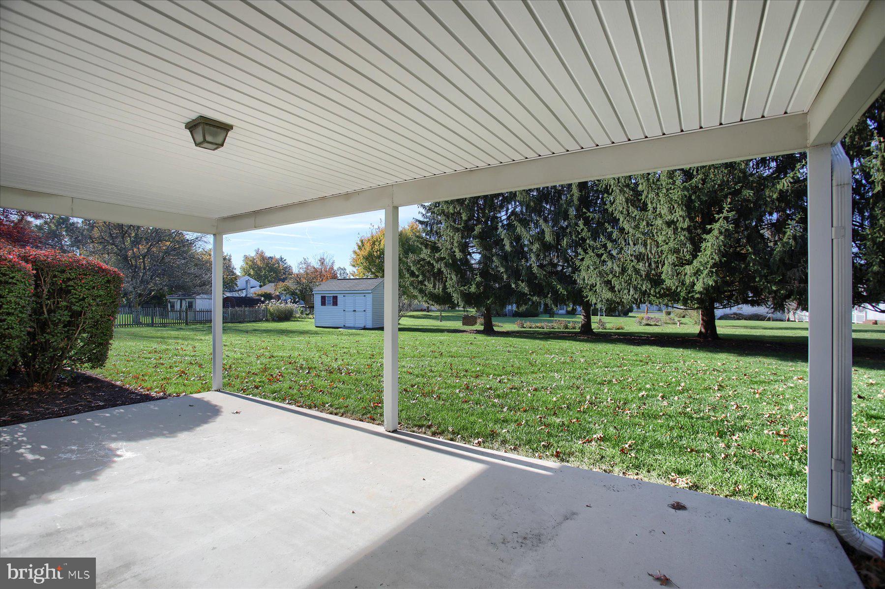 GREENBRIAR GLEN - Residential
