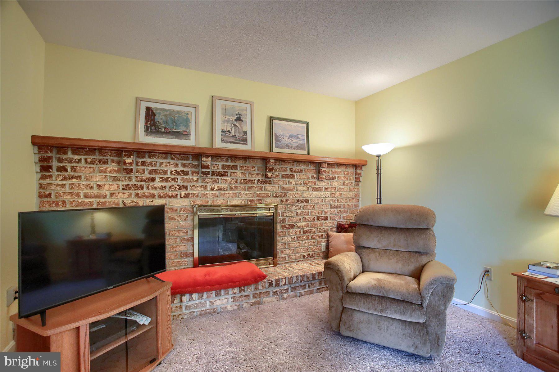 GREENBRIAR GLEN - Residential