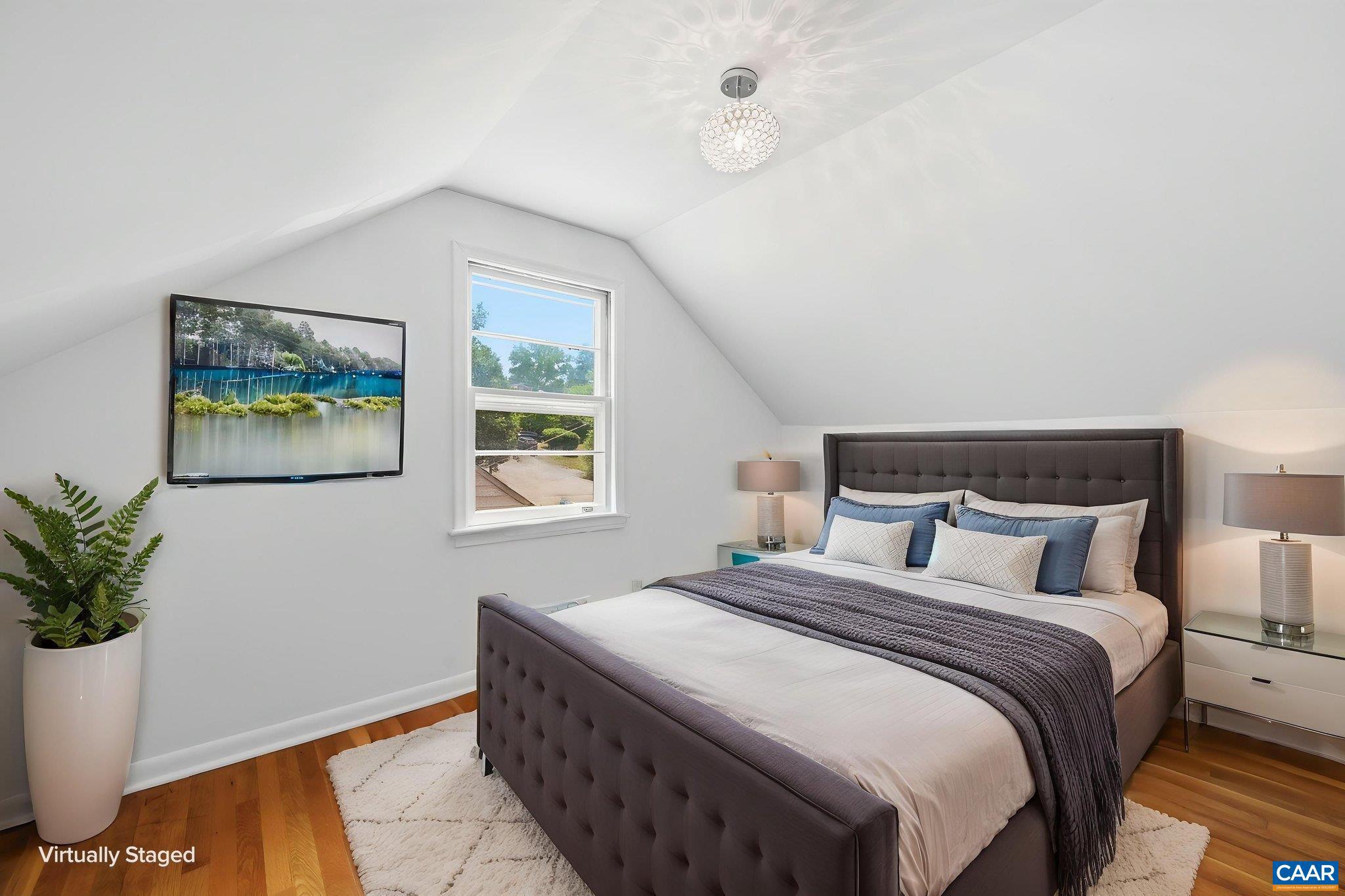 BELMONT - Residential