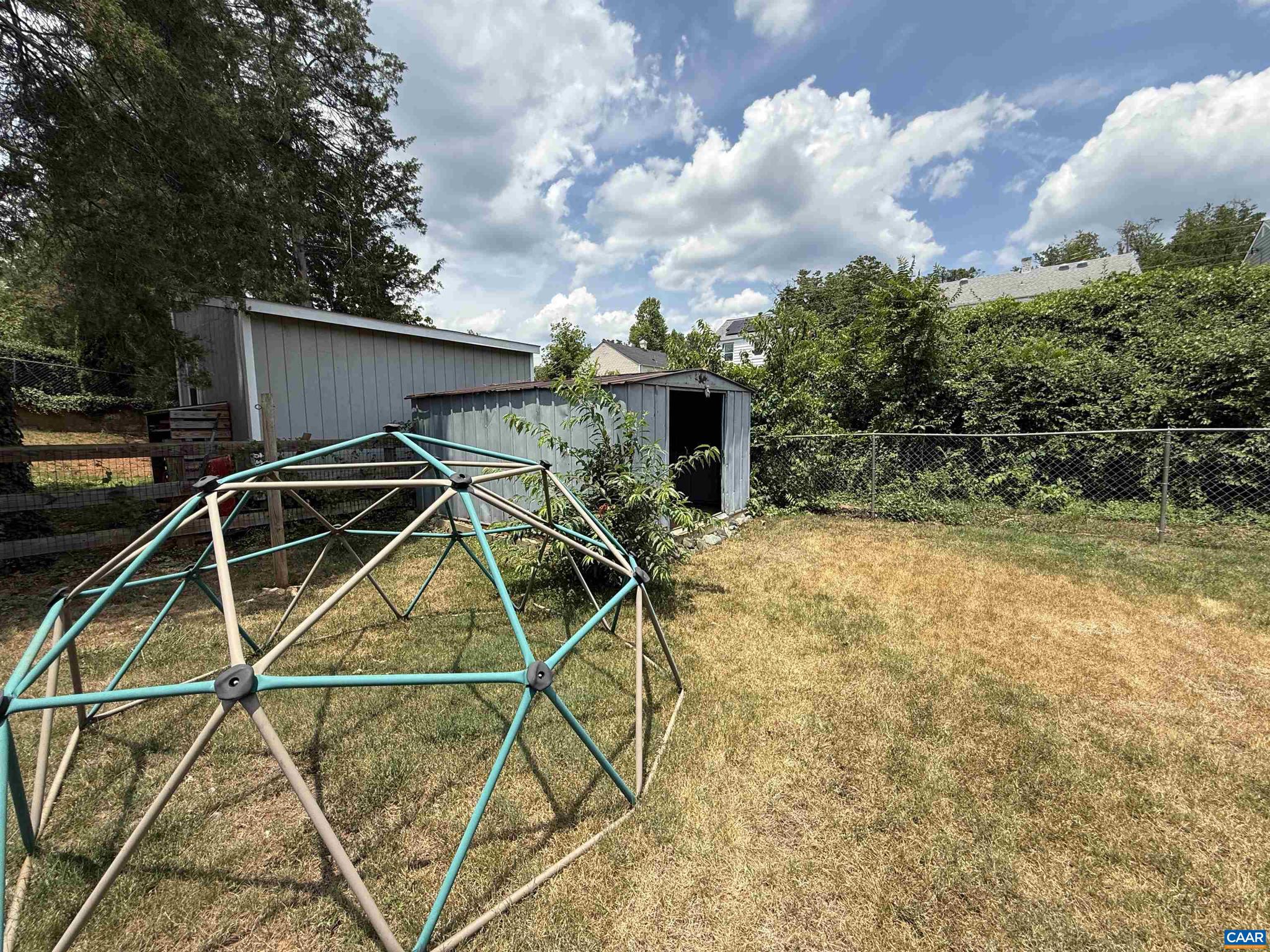 BELMONT - Residential