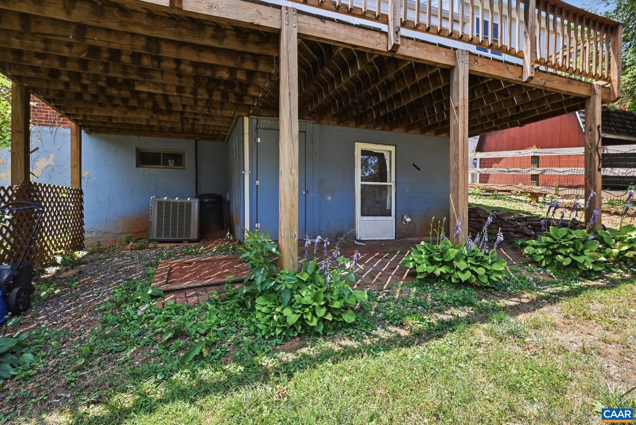 BELMONT - Residential