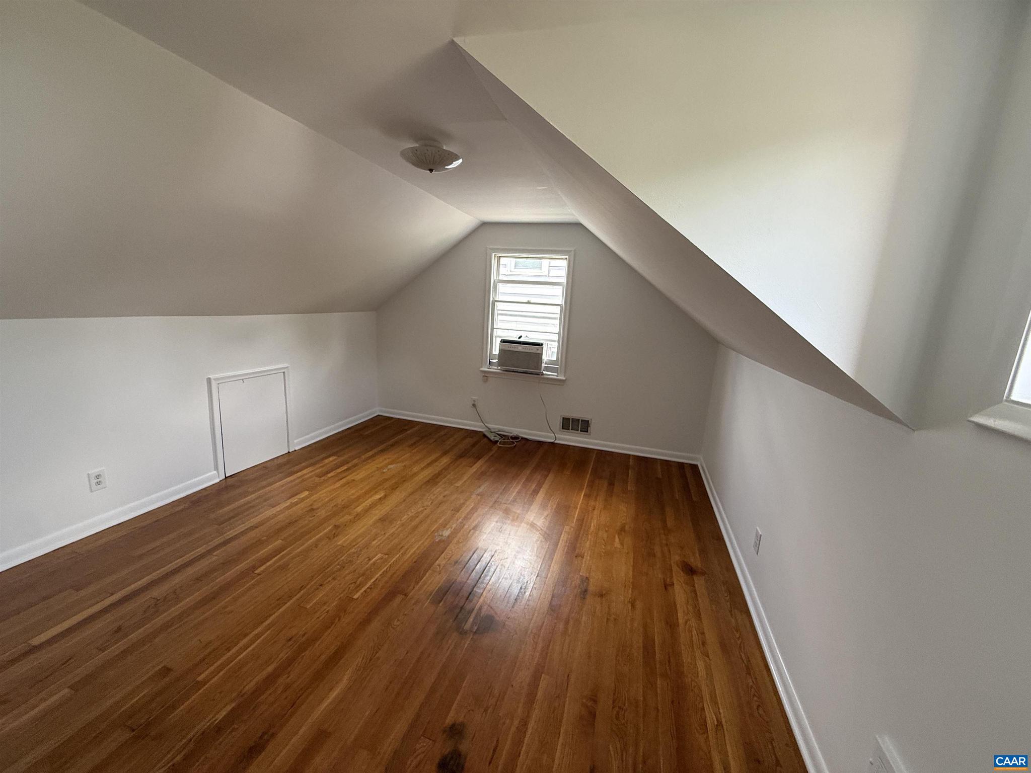 BELMONT - Residential