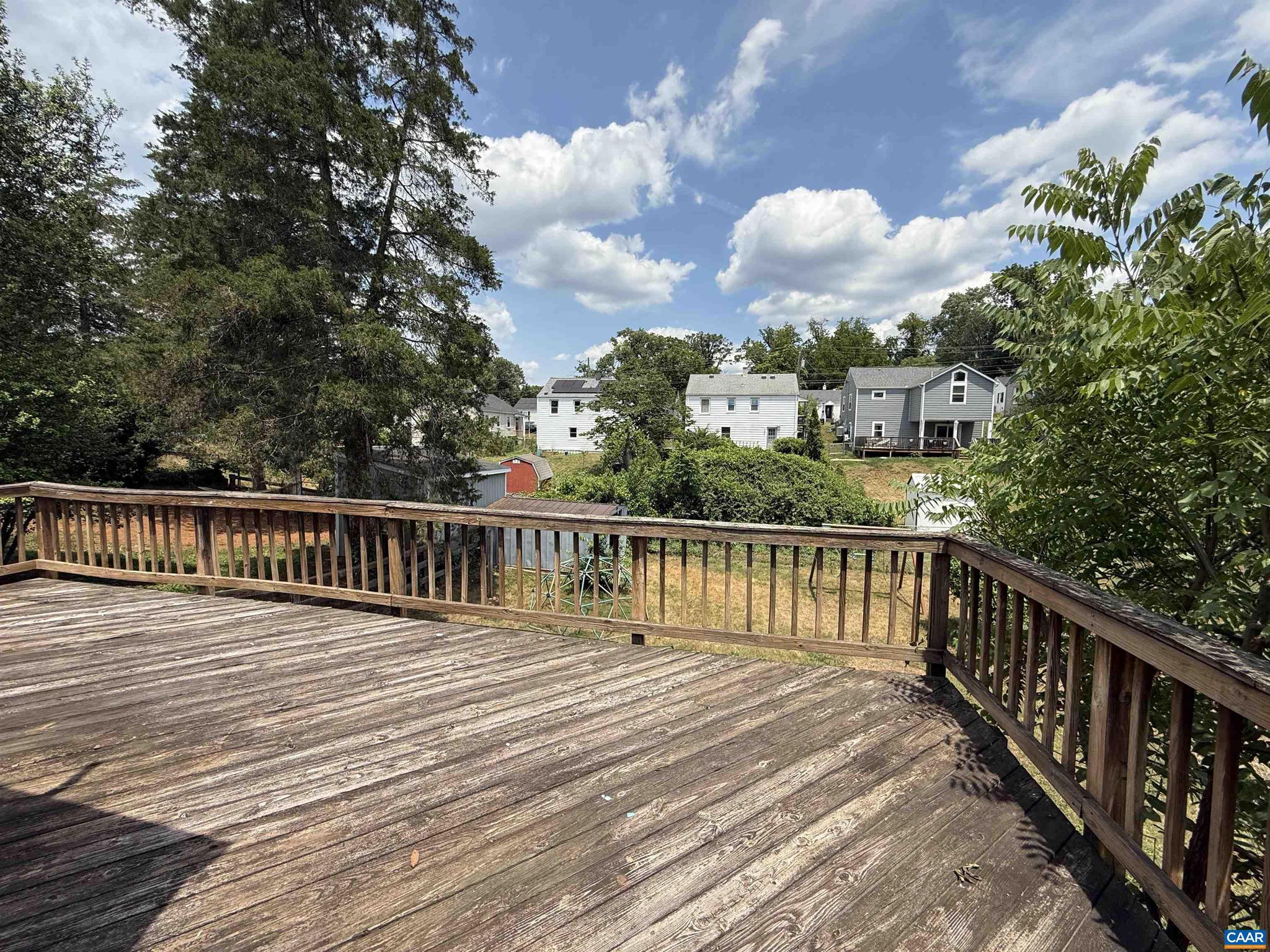 BELMONT - Residential