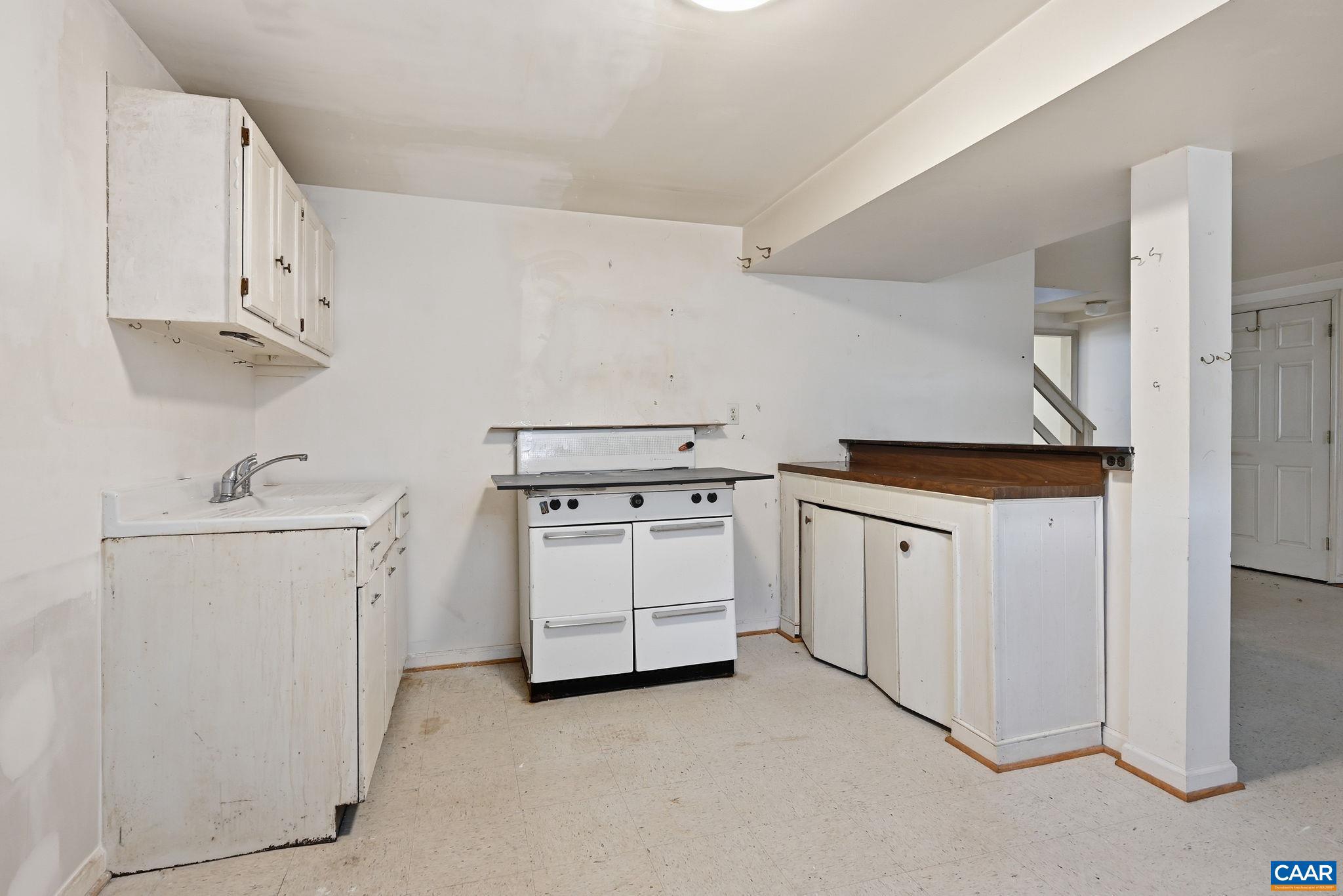 BELMONT - Residential